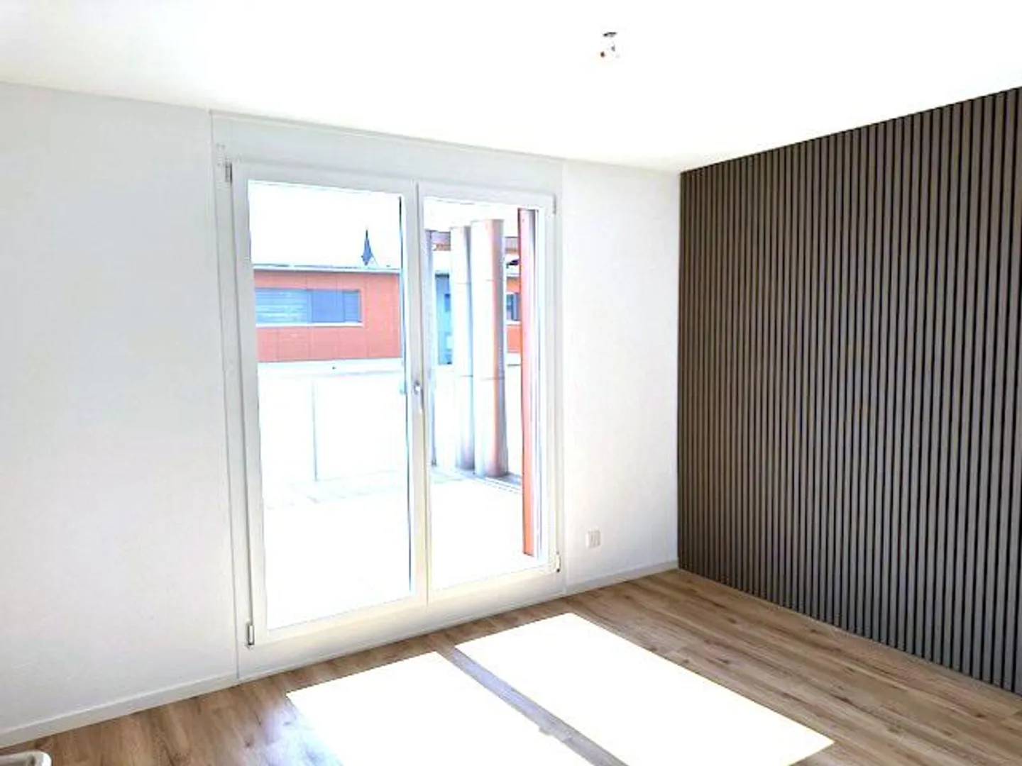 Bel appartement rénové de 138m2 - 4 1/2 avec terrasse de 45m2 - Photo 13 sur 27