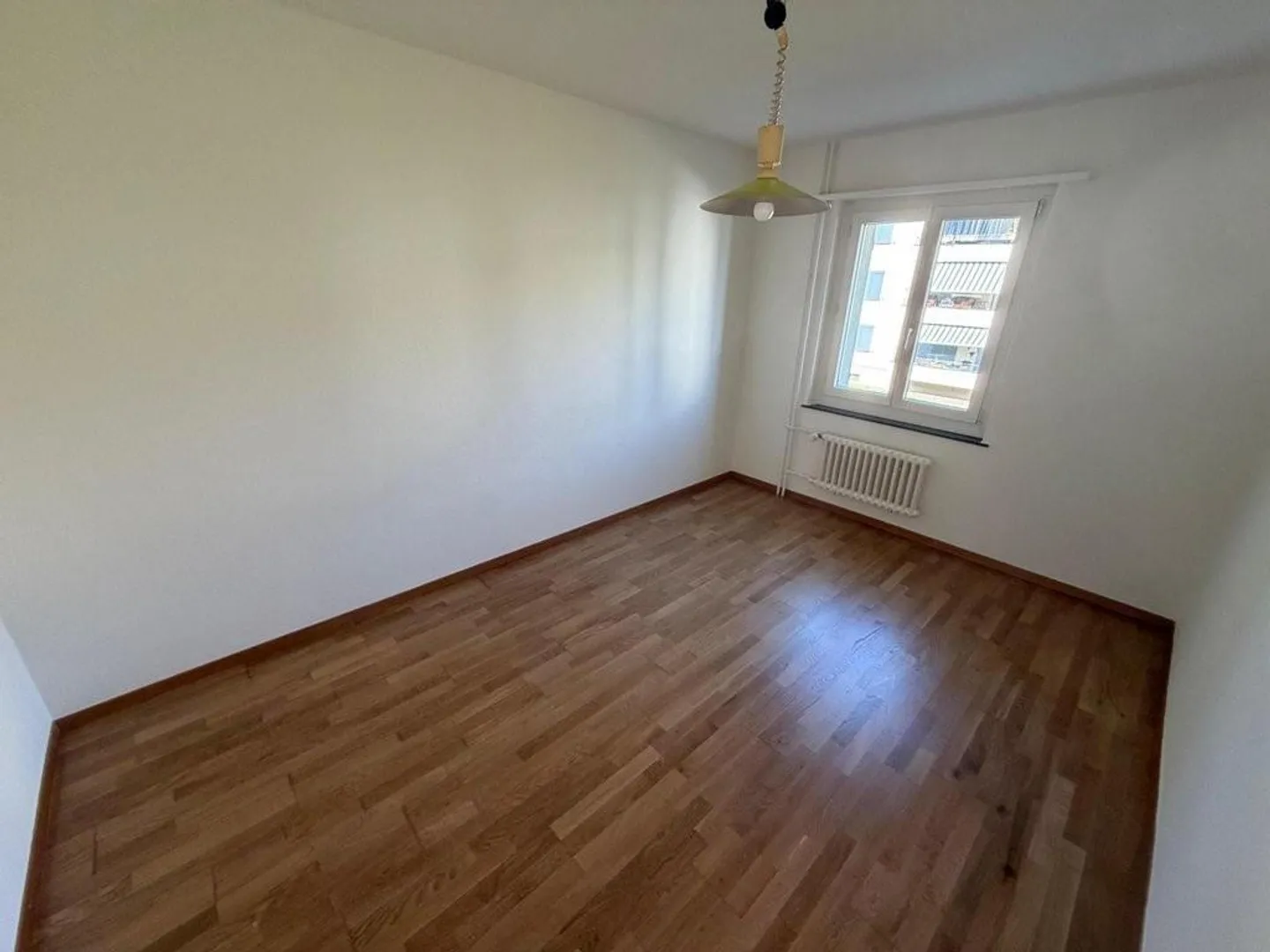 Appartement 4.0 pièces dans un quartier adapté aux enfants - Photo 3 sur 8