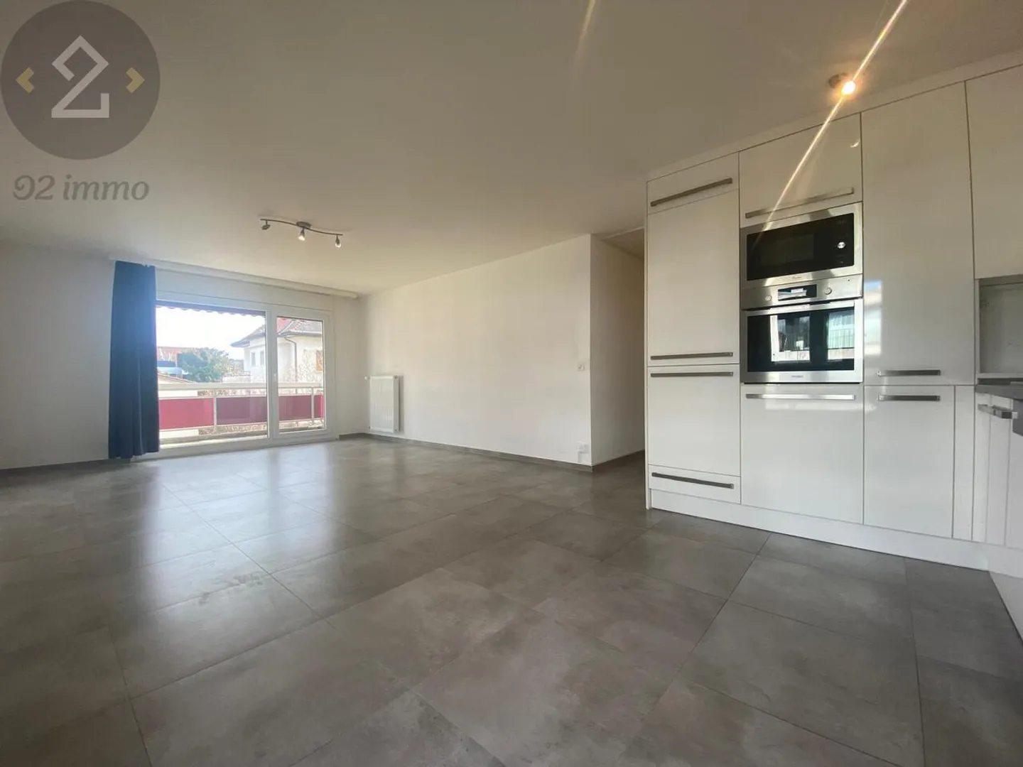 3,5 Zimmer in der Nähe aller Annehmlichkeiten - Foto 3 von 7