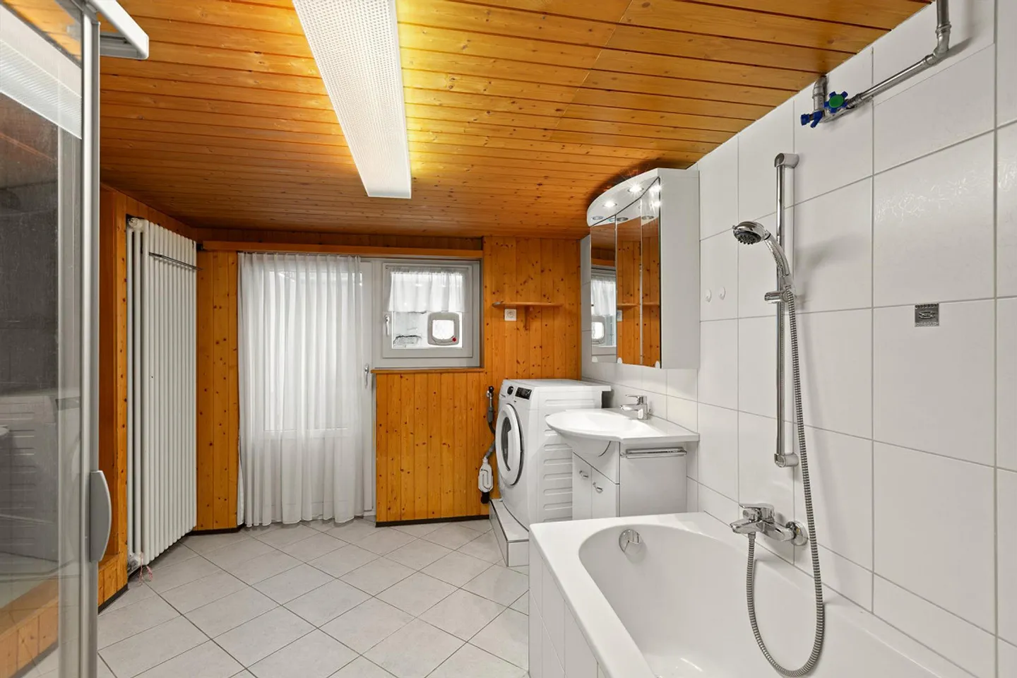 Casa bifamiliare di 5 1/2 stanze in affitto - Foto 3 di 3
