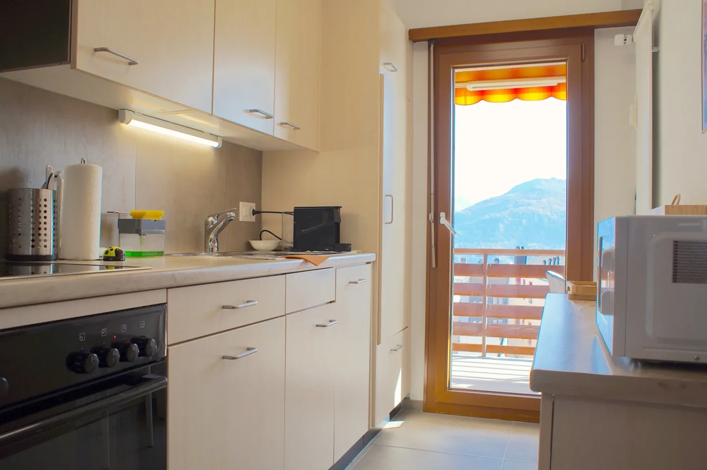 Apartment for rent - Photo 5 of 17