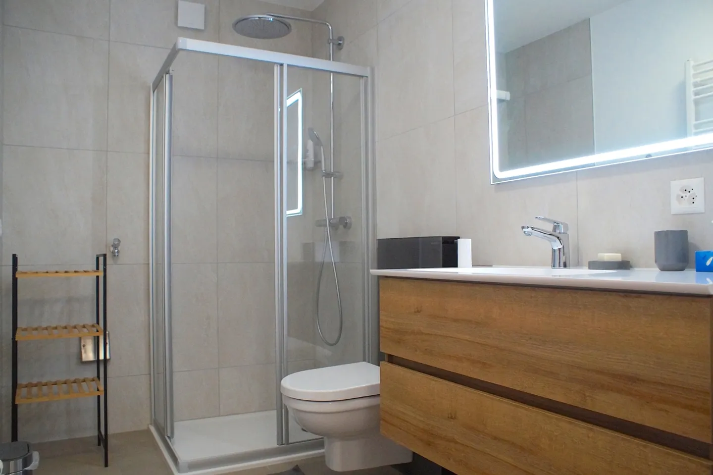 Apartment for rent - Photo 16 of 17