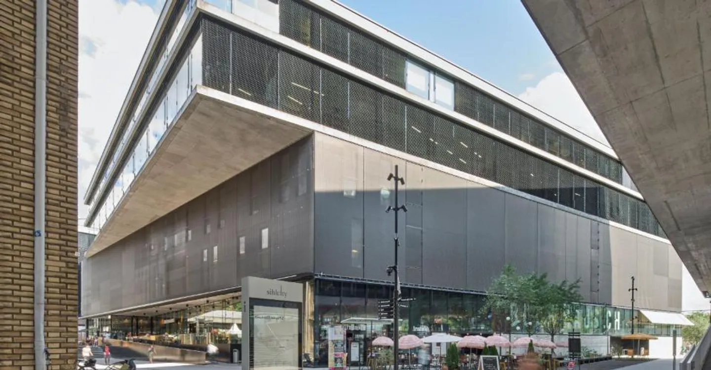 Attractive Office Spaces in Sihlcity Zurich - Workplace with Comprehensive... - Photo 4 of 5