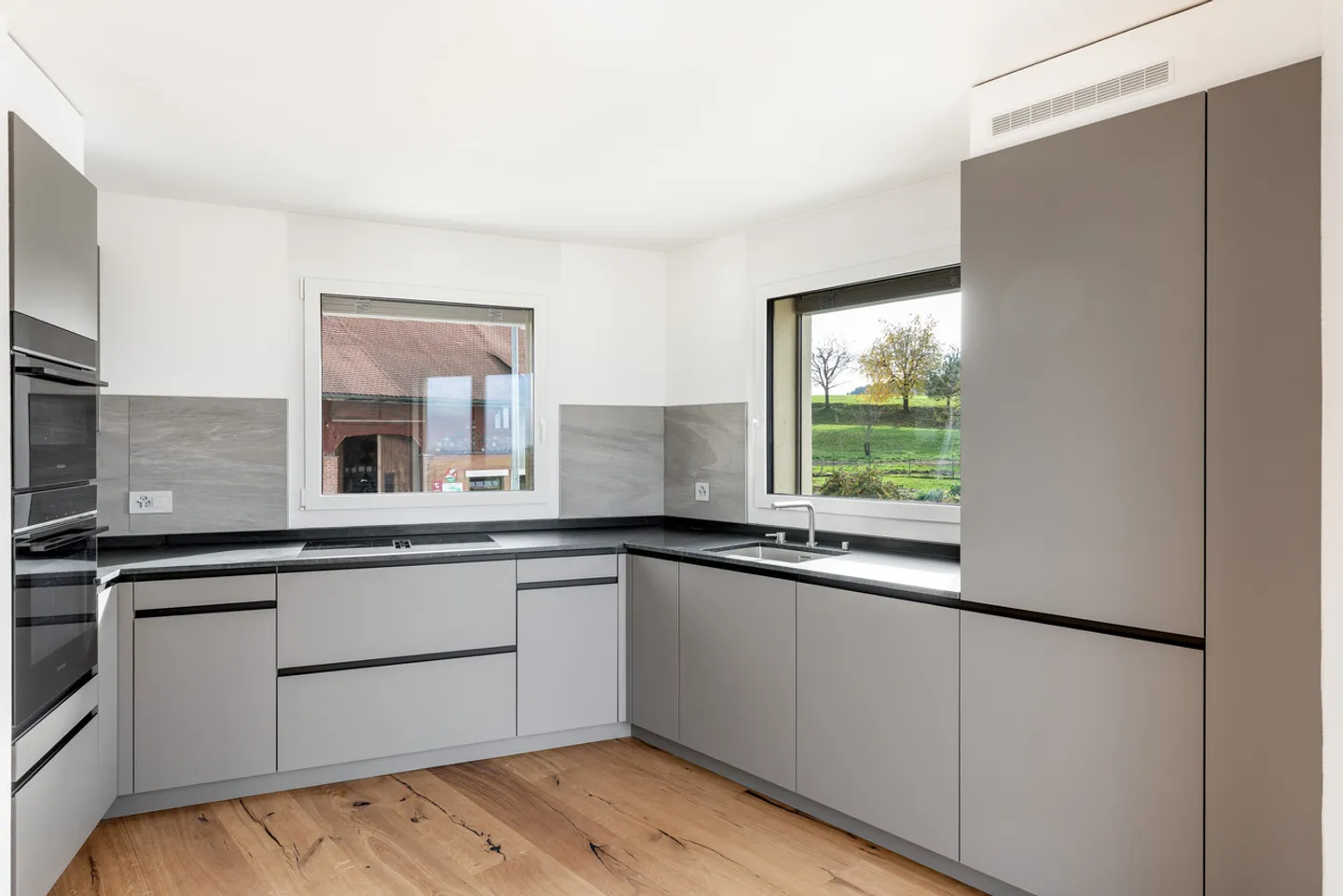 Magnifique duplex neuf de 5.5 pièces à 4 minutes de Romont - LOT 1.1 - Photo 2 sur 13