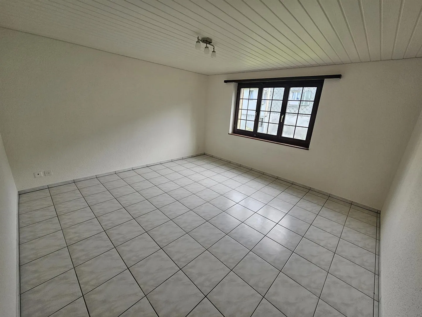 Appartamento 4½ locali al piano rialzato con giardino - Foto 9 di 12