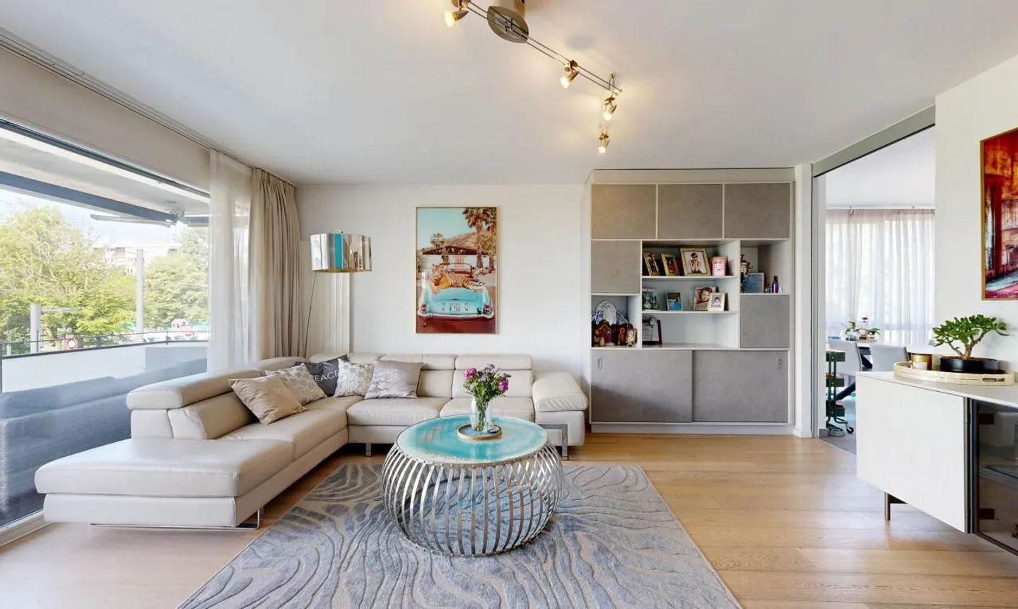 5 rooms ideally located in the heart of Grand-Lancy - Photo 3 of 11