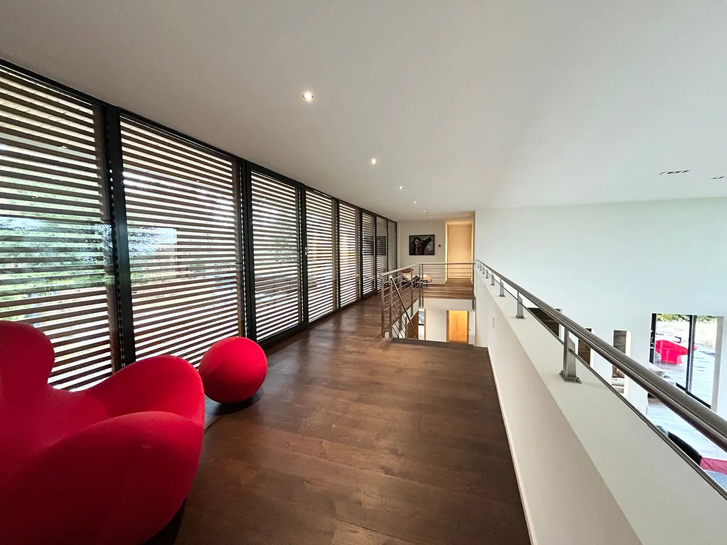 Beautiful Modern Villa - Photo 5 of 8