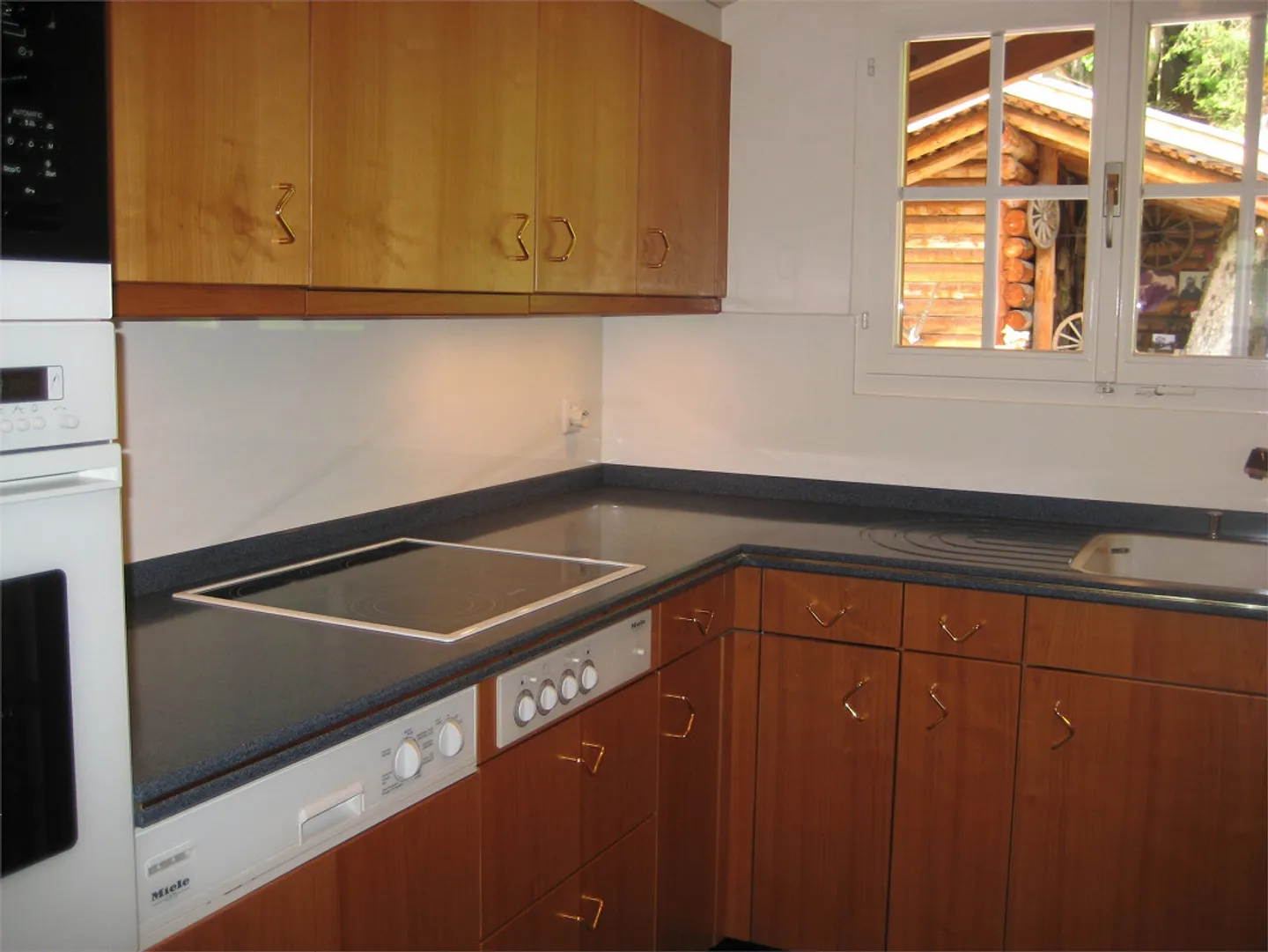 Grindelwald for Discerning Tastes, Exclusive 5 1/2 Room Apartment - Photo 5 of 21
