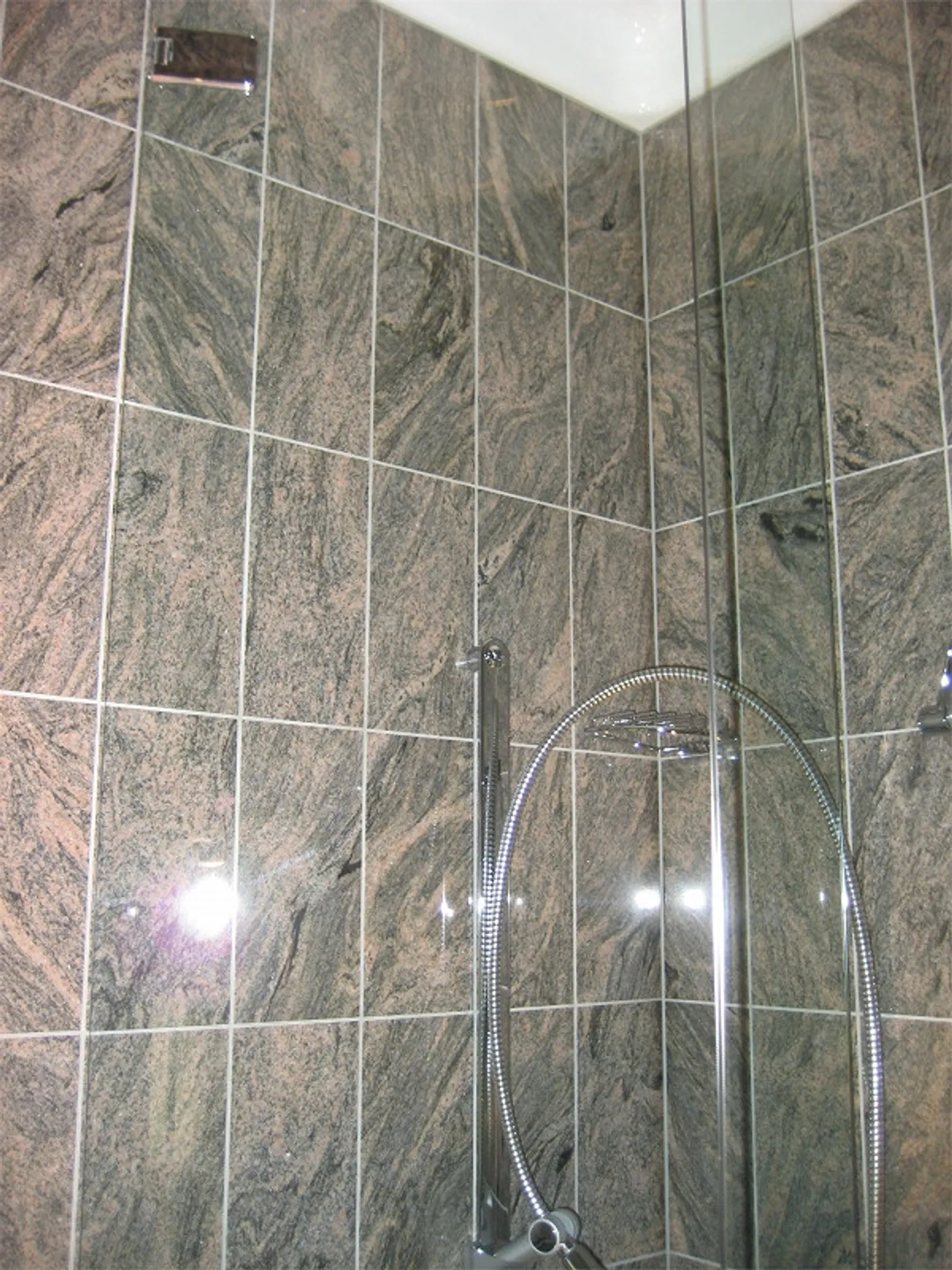 Grindelwald for Discerning Tastes, Exclusive 5 1/2 Room Apartment - Photo 11 of 21