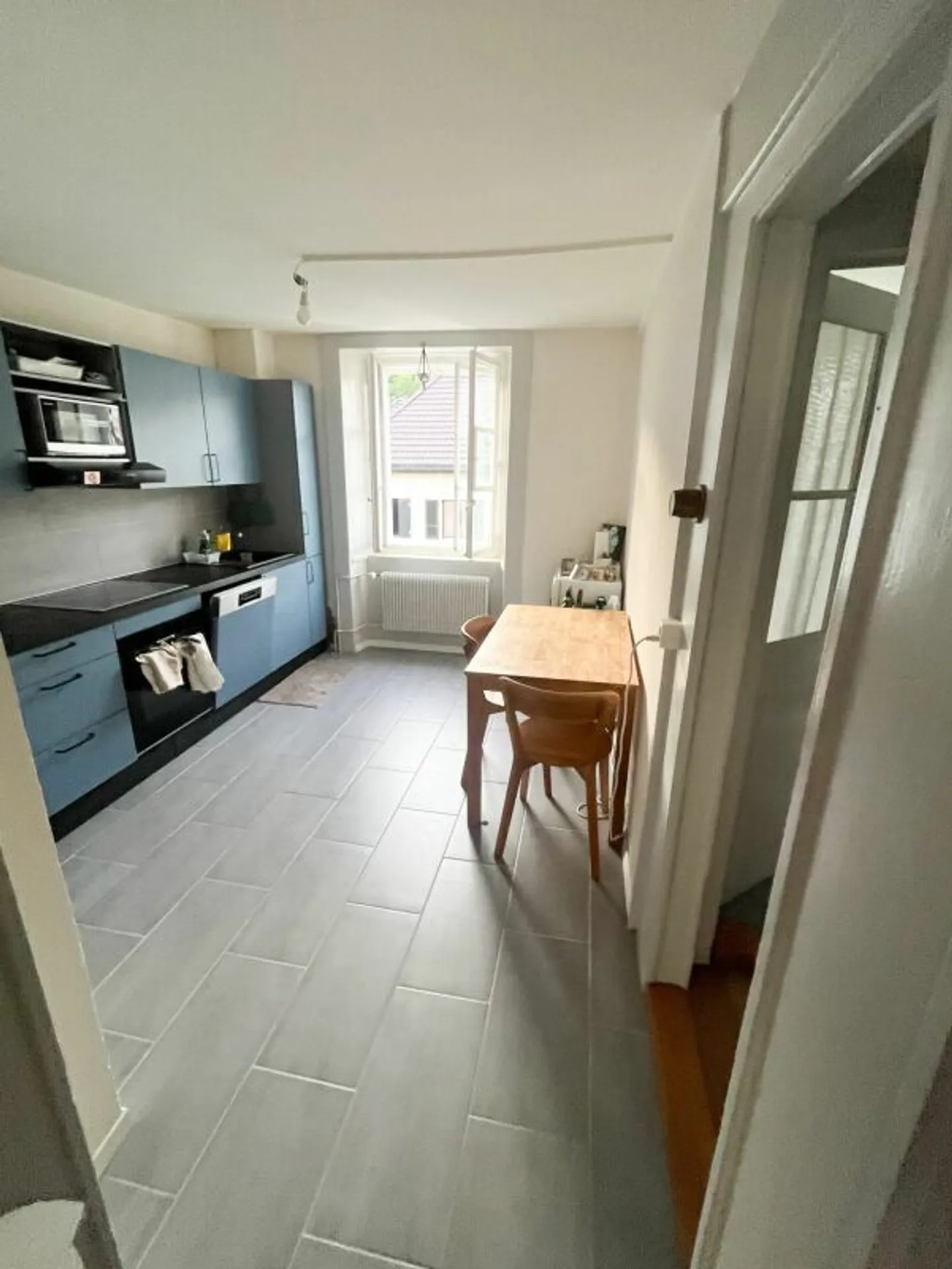 Appartement charmant de deux pièces - Photo 4 sur 5