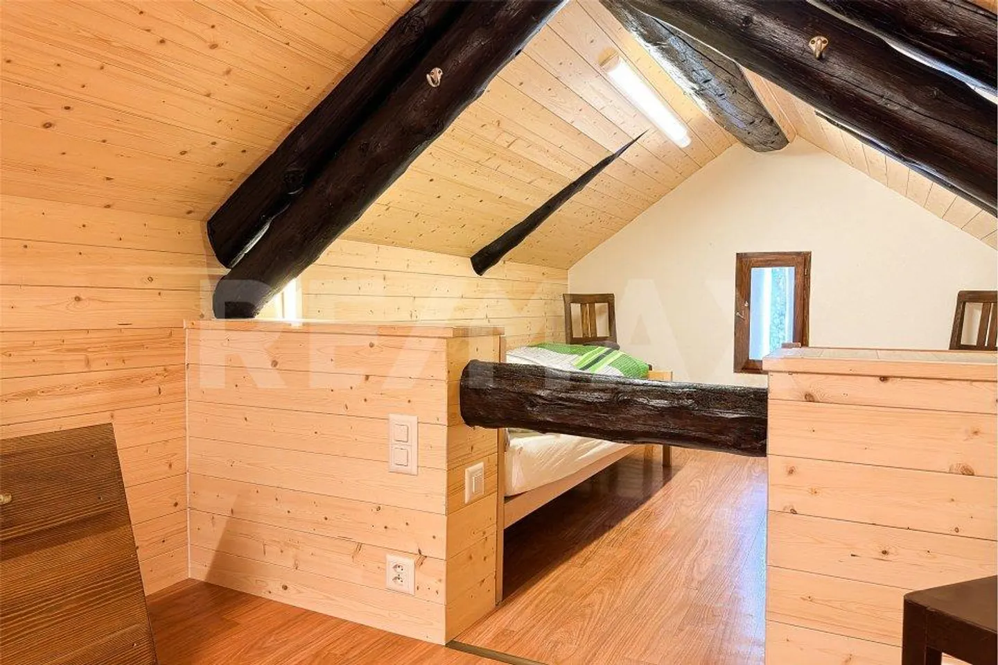 Rustico mit 4,5 Zimmern auf 950 m ü.M. - Foto 8 von 13