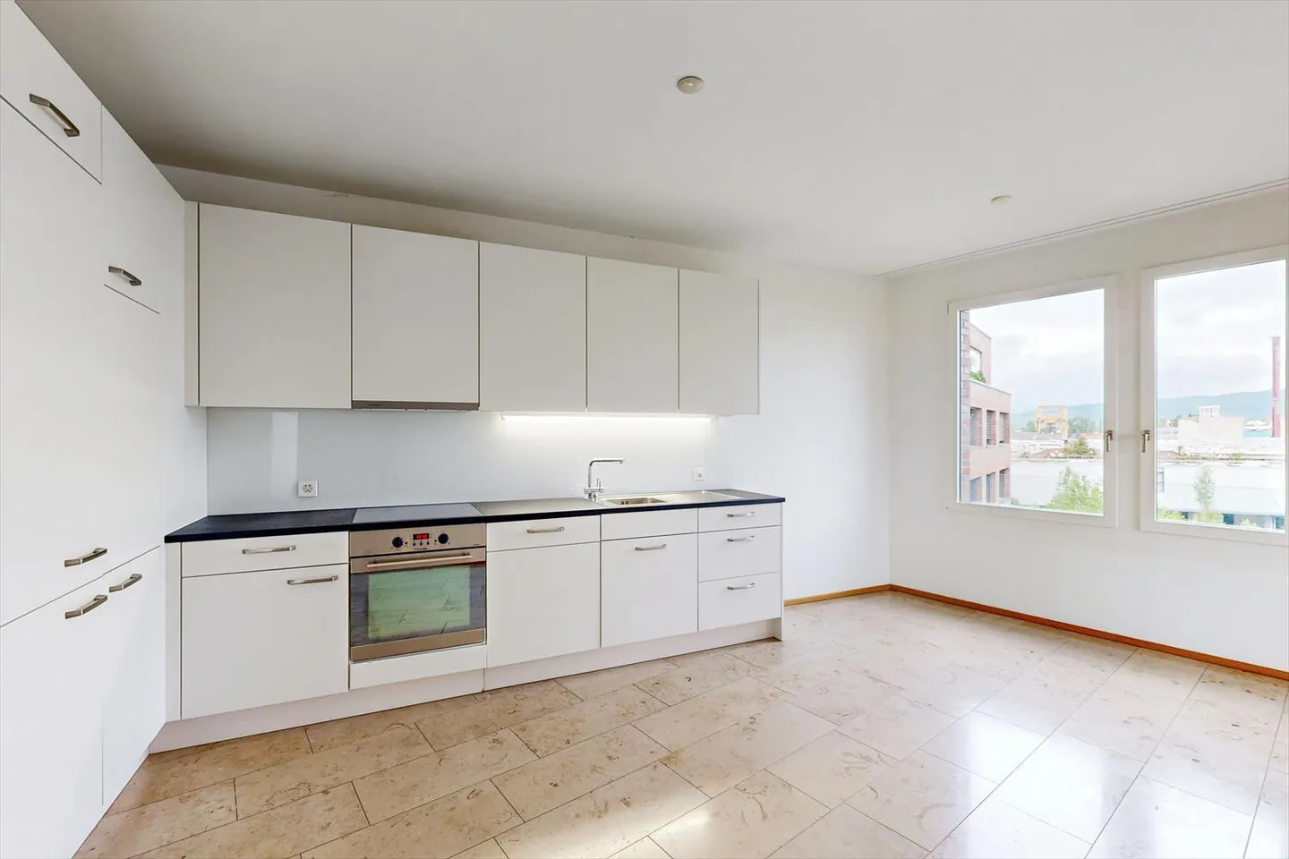 AFFITTARE SENZA CAUZIONE - Vivere tranquillo a Basilea vivace - Foto 2 di 8