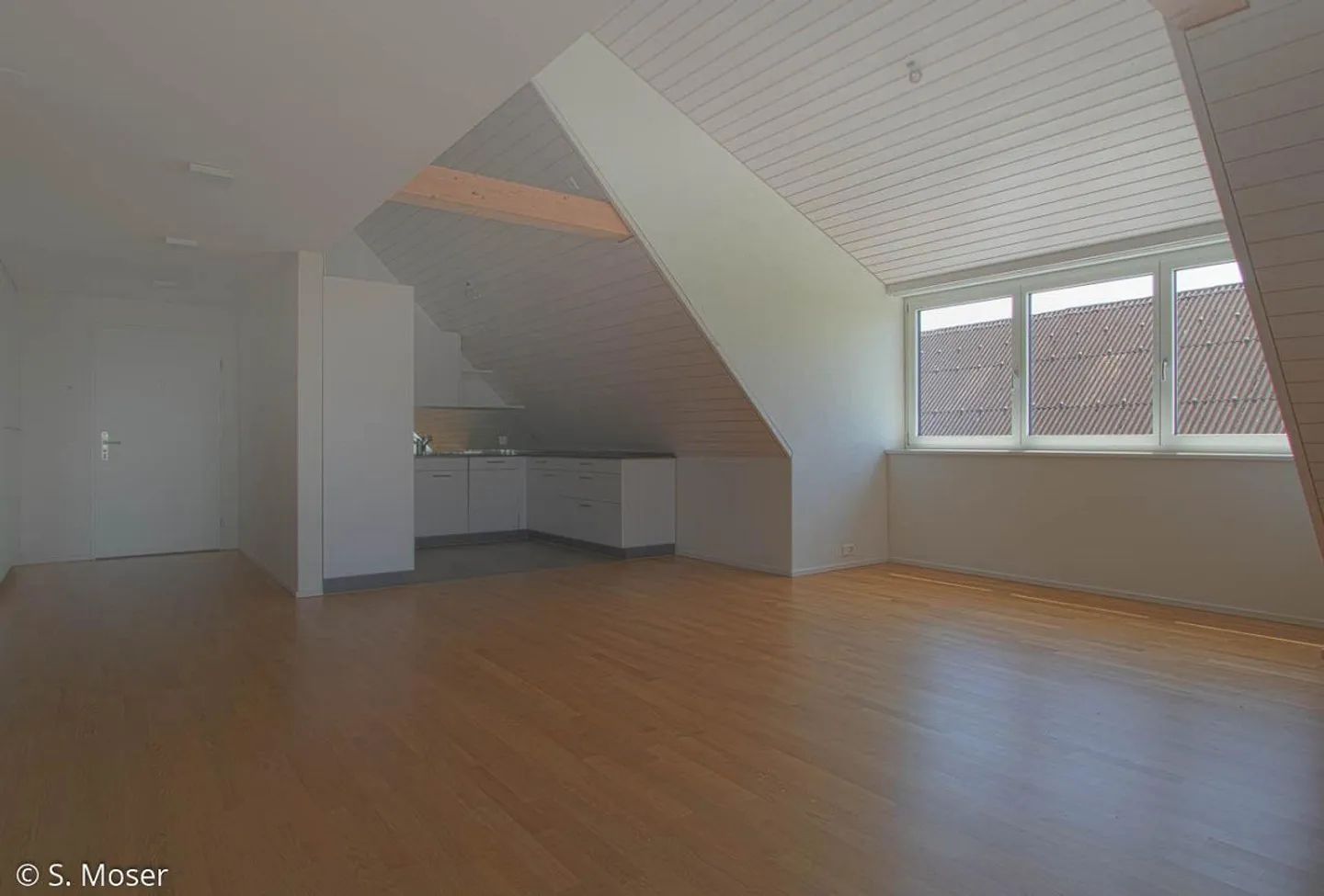 3.0 Room Attic Apartment in Nature-Friendly Location - Photo 8 of 11