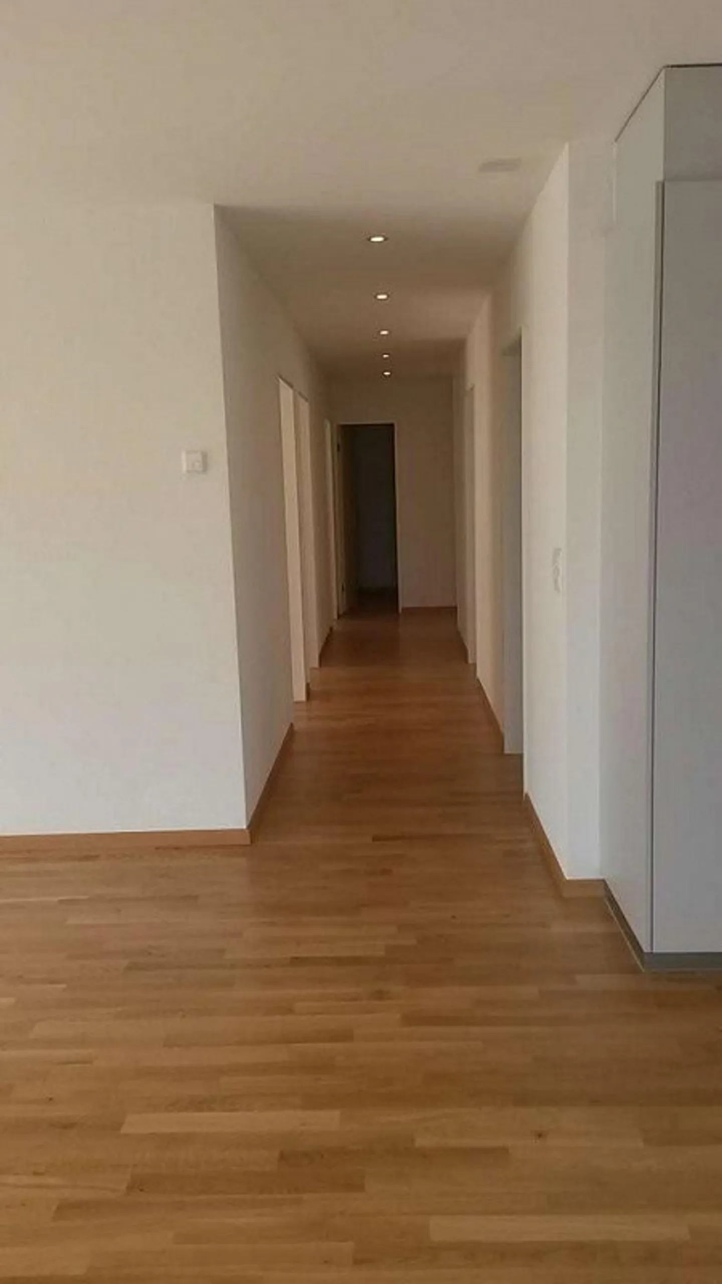 Modern apartment in a central location! - Photo 7 of 11