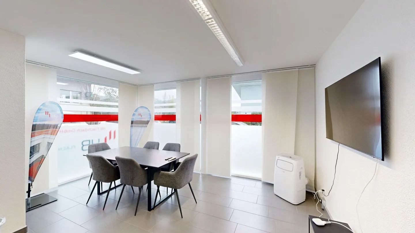 Office space for your business with private parking - Photo 5 of 10
