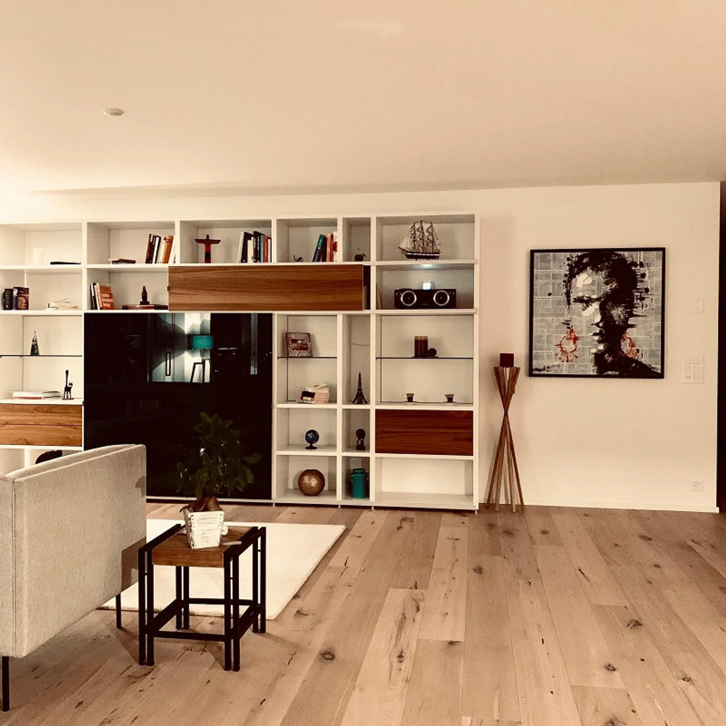 Vivre au-dessus des toits de Dübendorf dans le quartier Hochbord émergent et urbain ! - Photo 2 sur 8