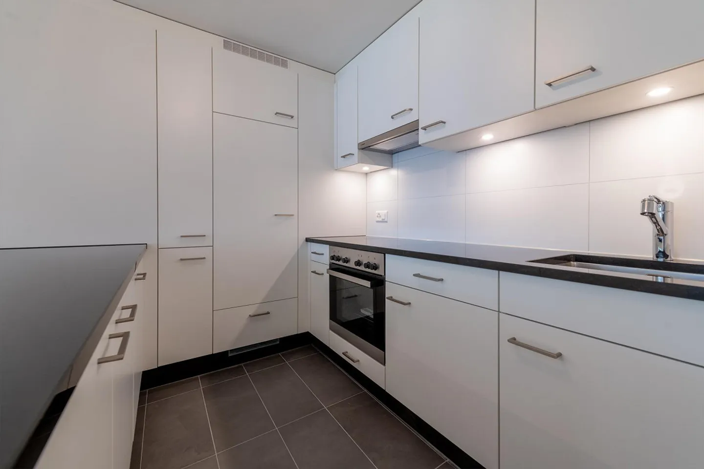 Charmante 2.5-Zimmerwohnung - Foto 2 von 7