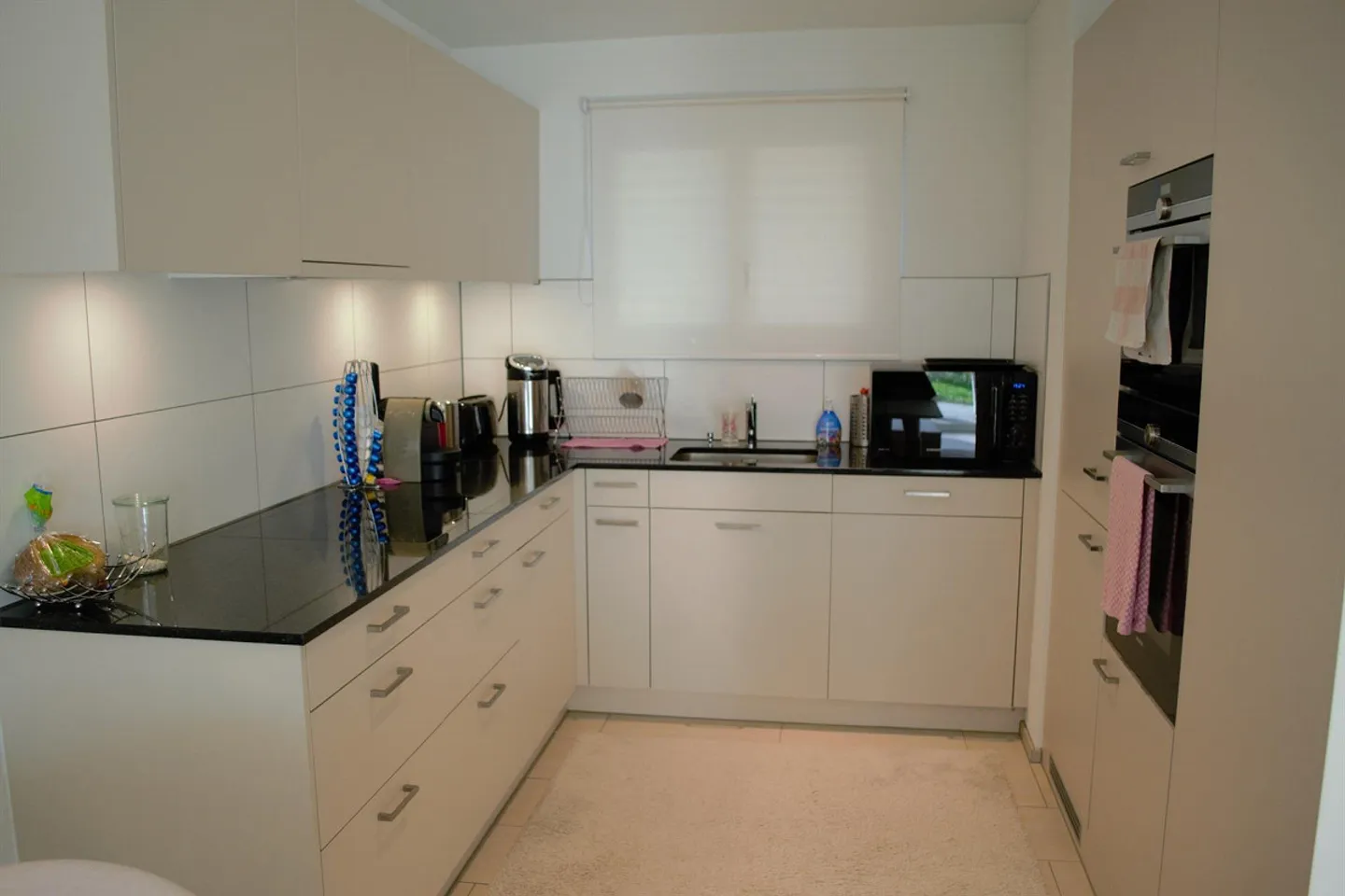 Friendly, attractive, bright, modern, high-quality 2.5-room apartment - Photo 7 of 14