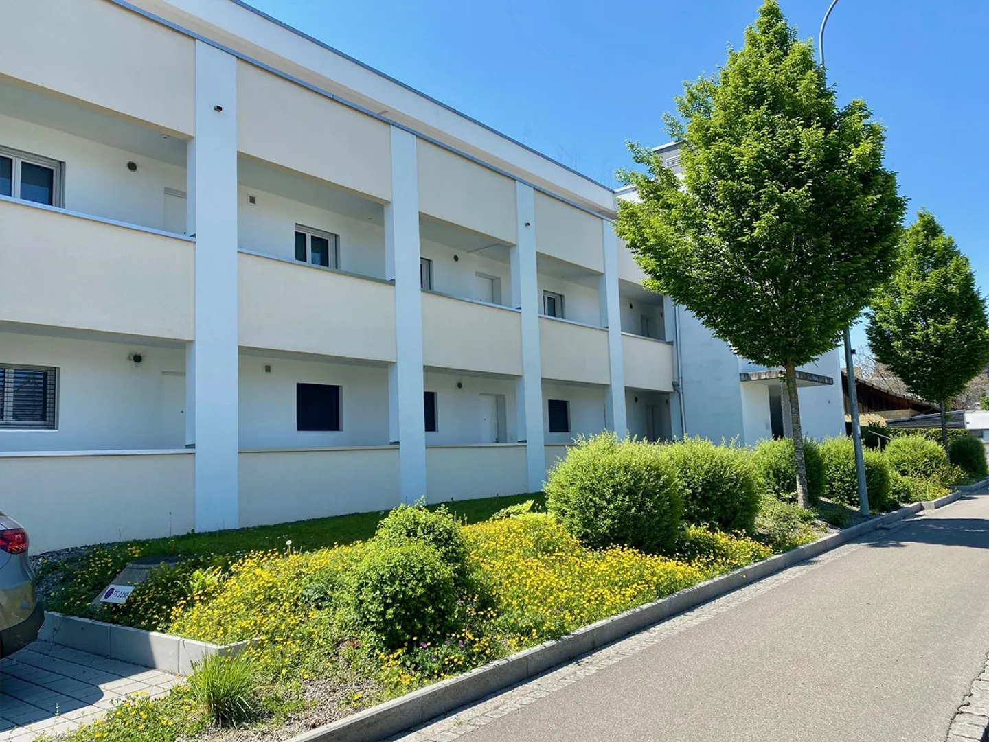 Friendly, attractive, bright, modern, high-quality 2.5-room apartment - Photo 1 of 14