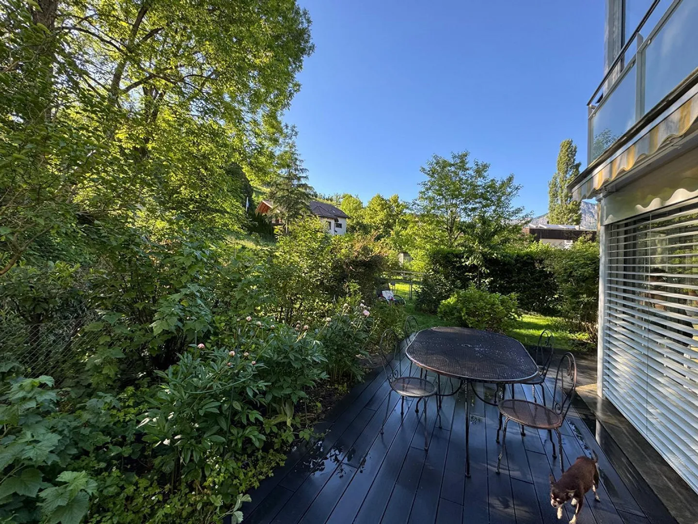 Appartement au rez-de-chaussée élégant avec jardin d'hiver et part de terrain - Photo 18 sur 26