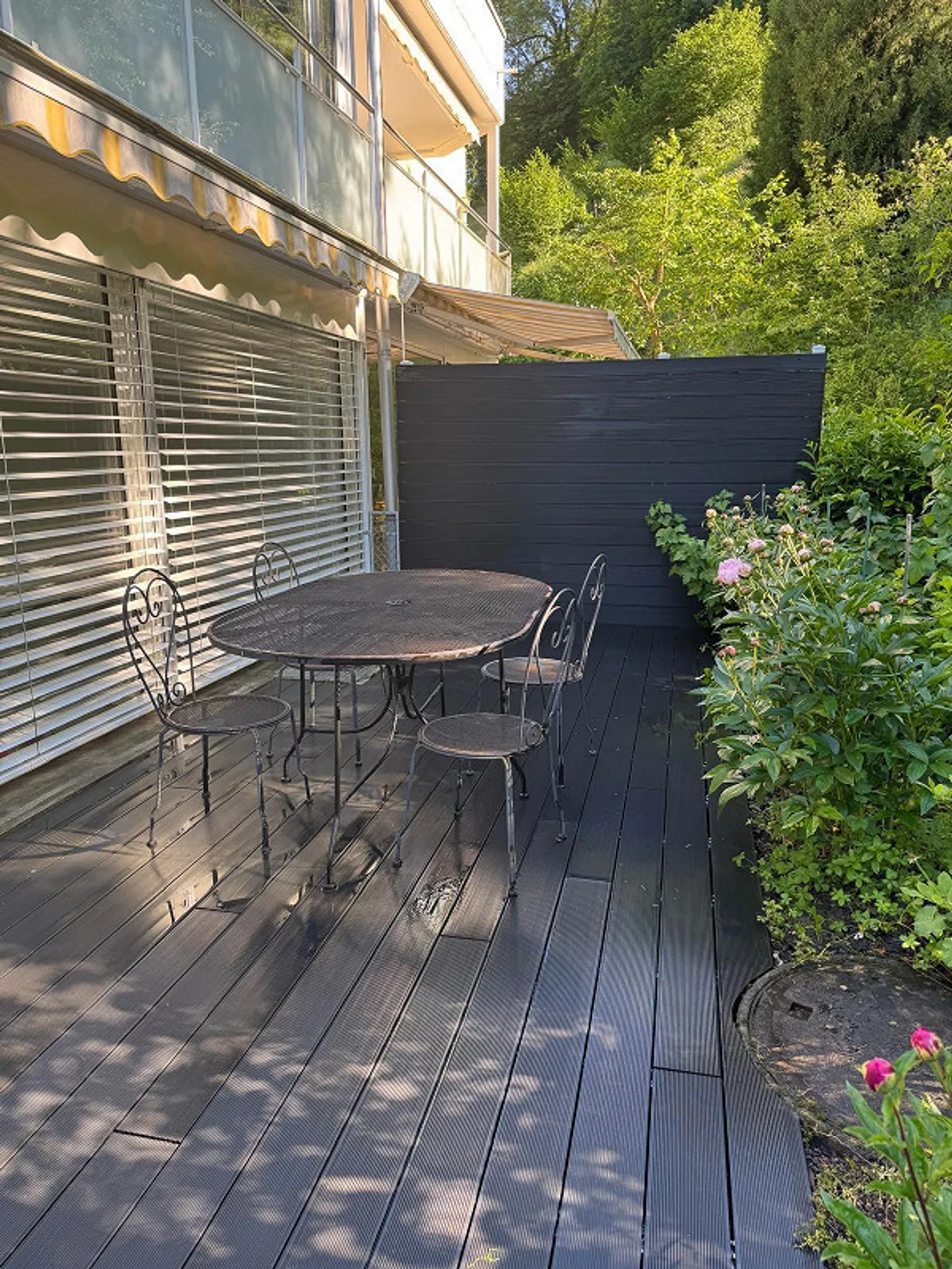 Appartement au rez-de-chaussée élégant avec jardin d'hiver et part de terrain - Photo 21 sur 26