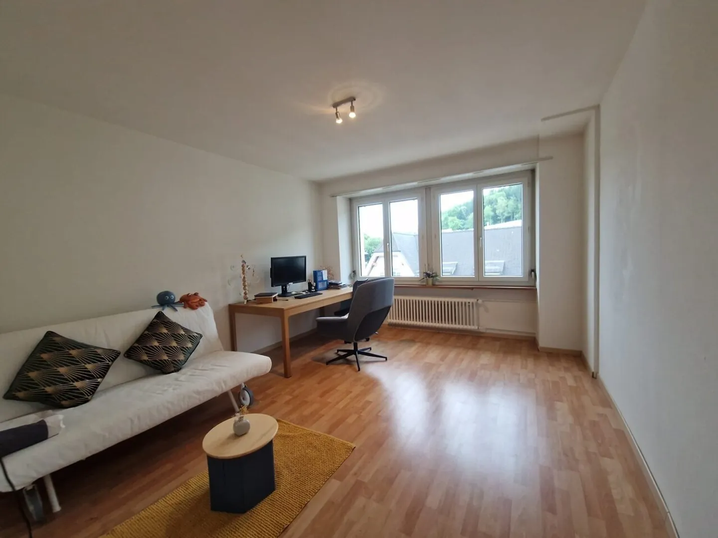 Appartement lumineux et spacieux de 3½ pièces dans un emplacement central à Baden - Photo 3 sur 10