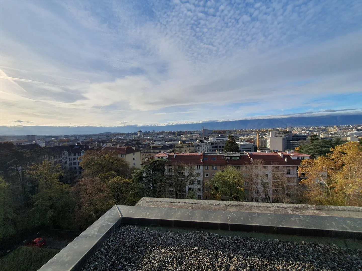Champel: 4-room crossing apartment with rooftop terrace - Photo 11 of 11