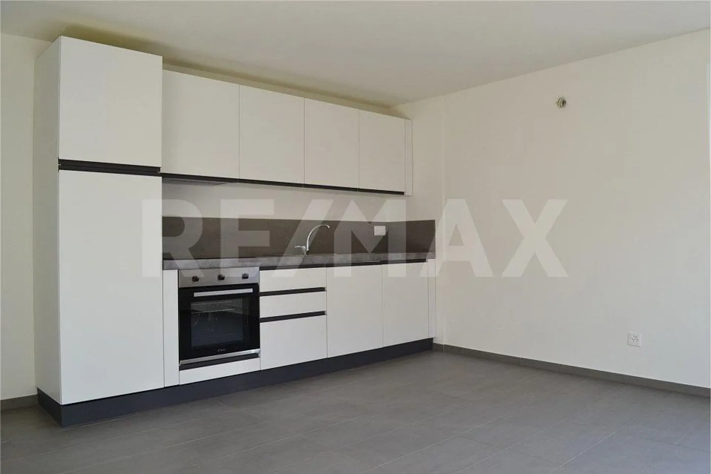 Immeuble de rapport - Photo 6 sur 13