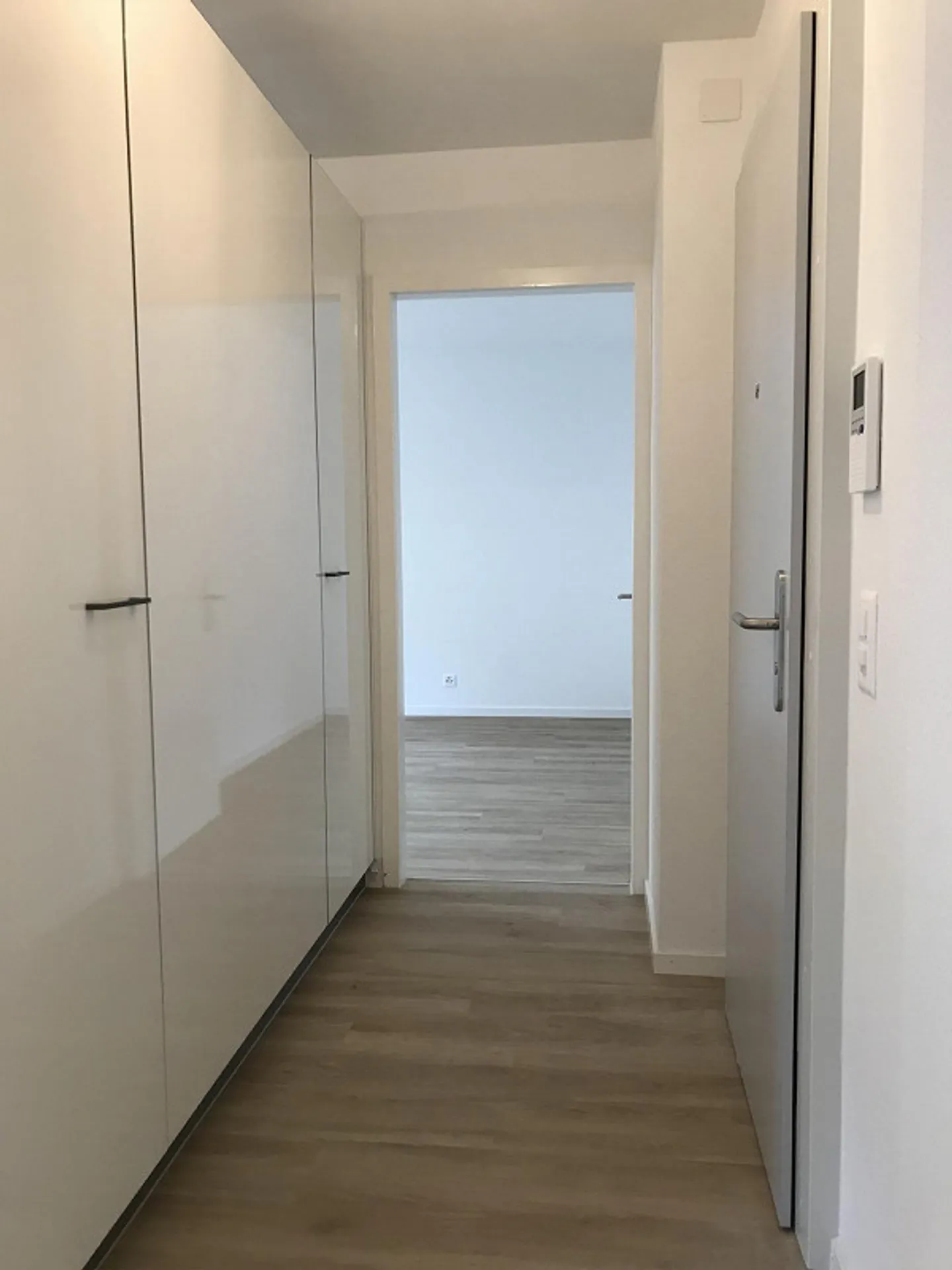 Appartamento ristrutturato di alta qualità con balcone - Foto 7 di 7