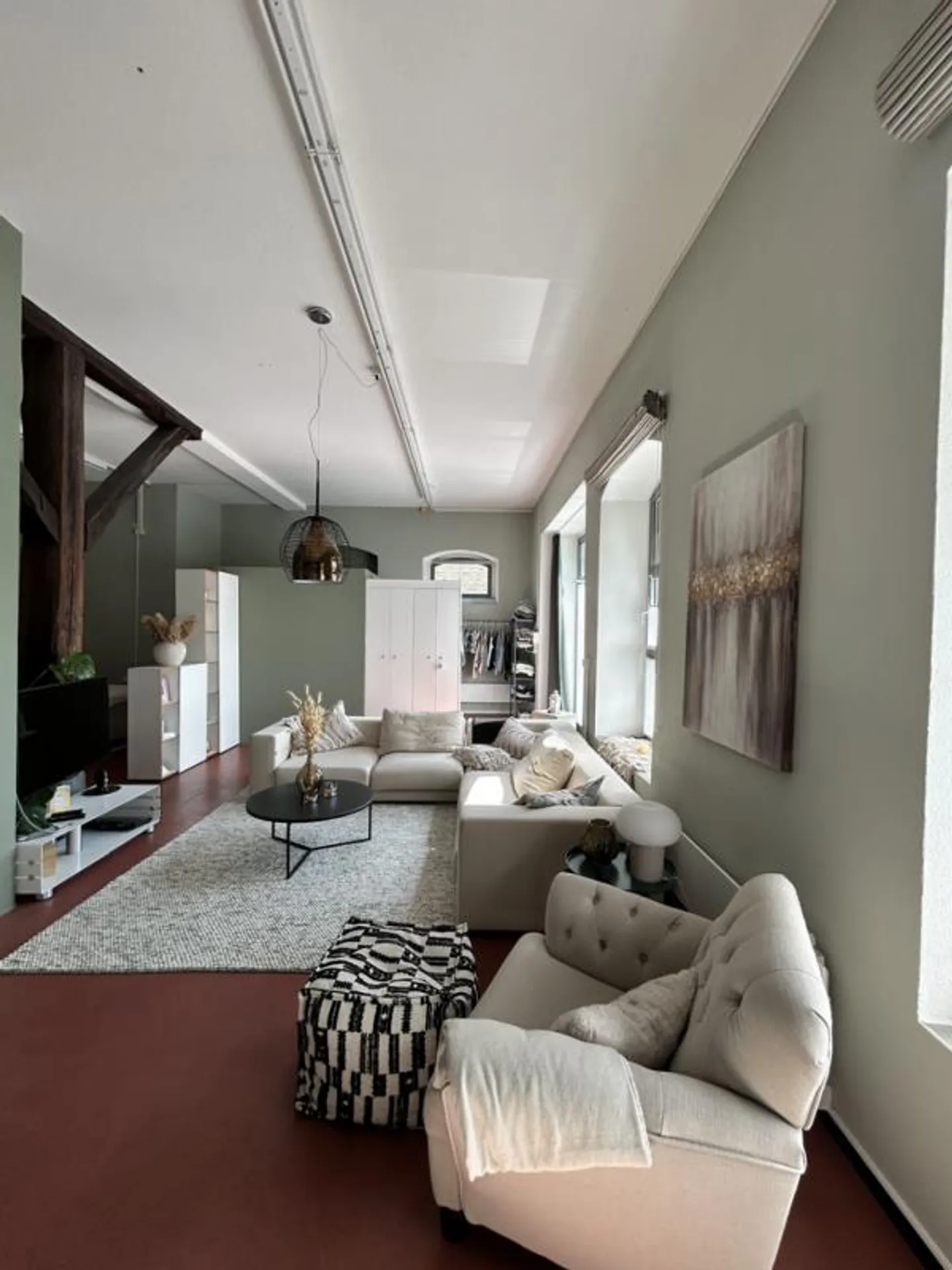 Loft charmant avec espace de jardin - Photo 3 sur 11