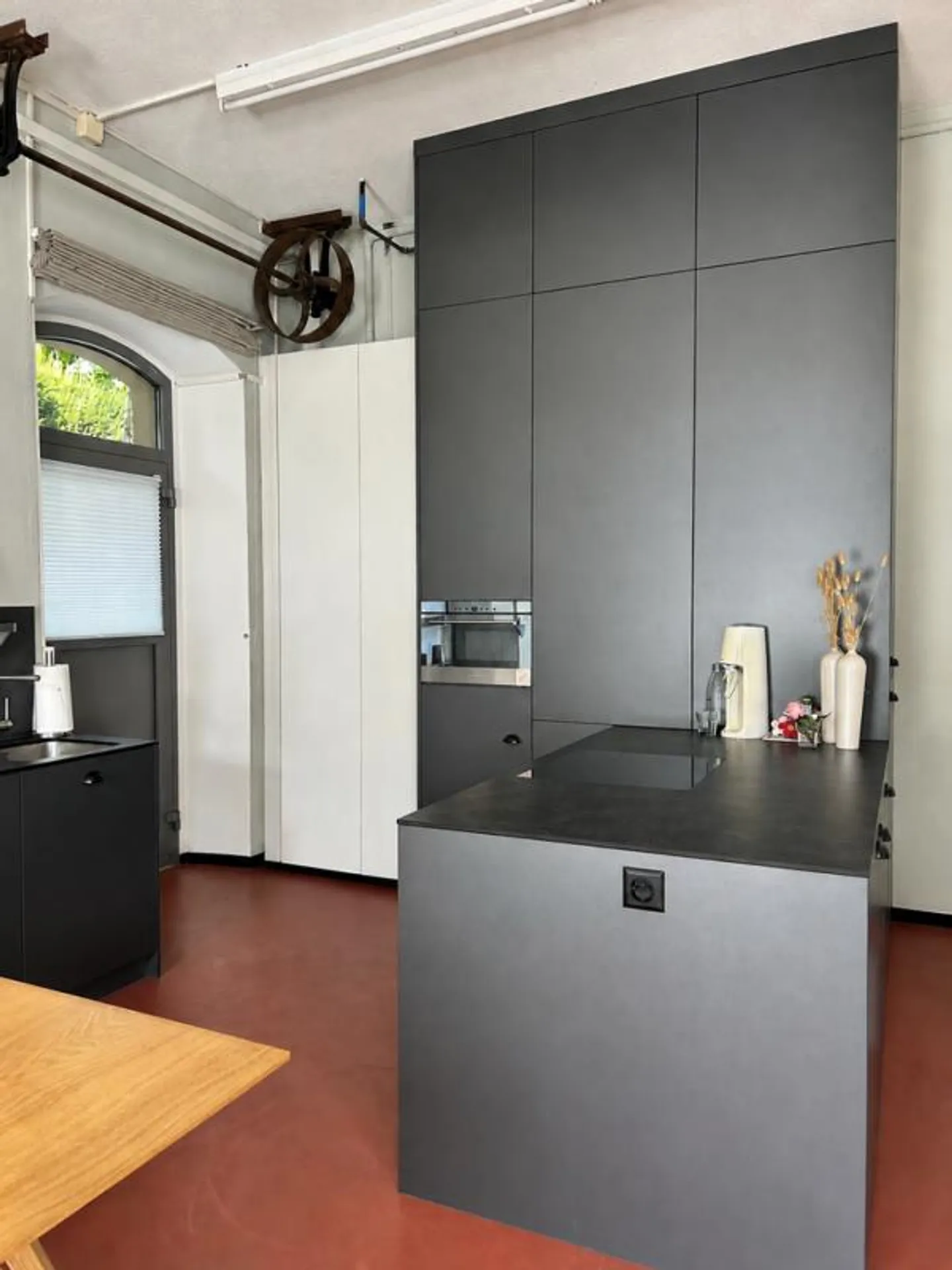 Loft charmant avec espace de jardin - Photo 4 sur 11