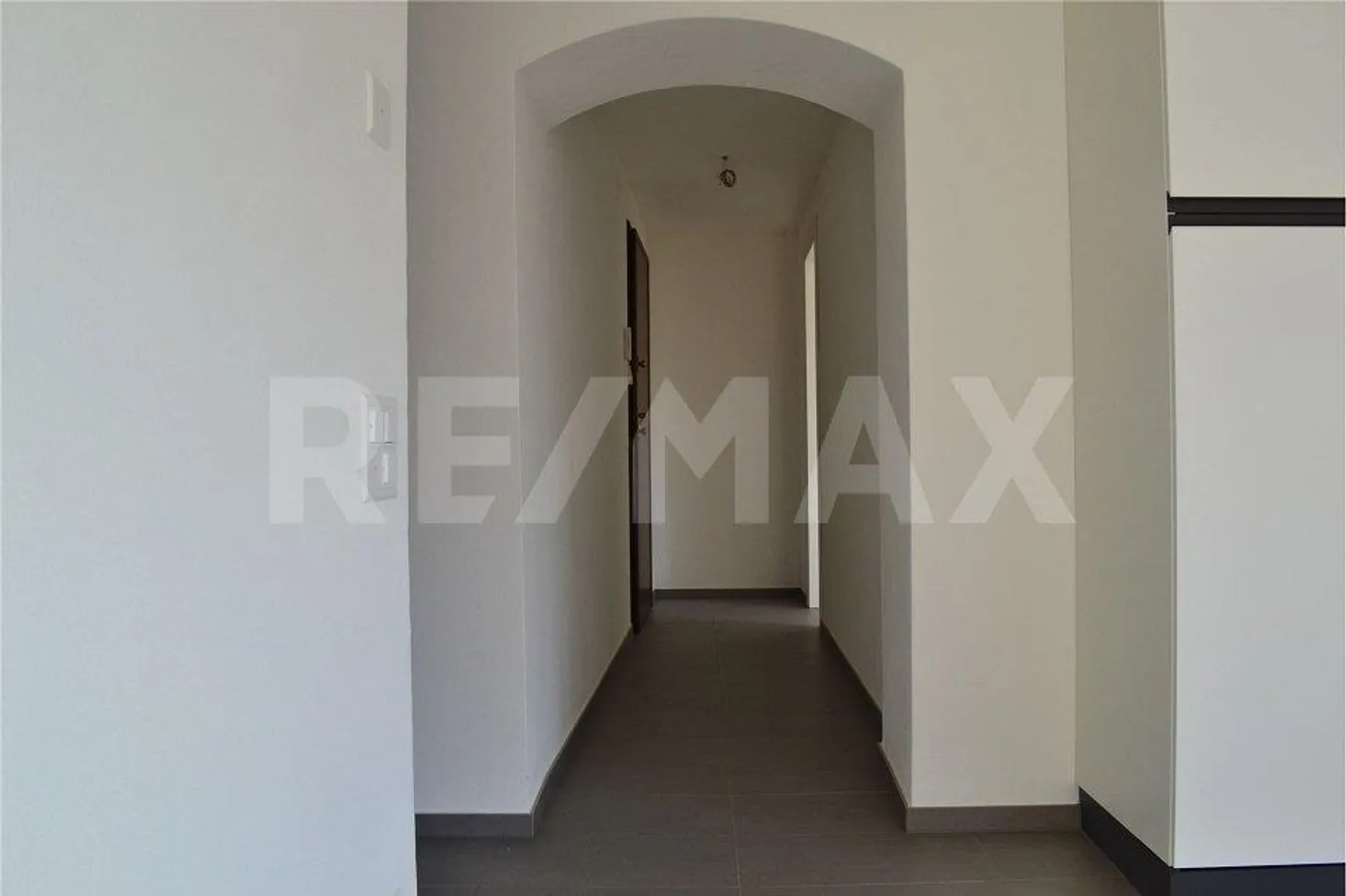 Immeuble de rapport - Photo 8 sur 13