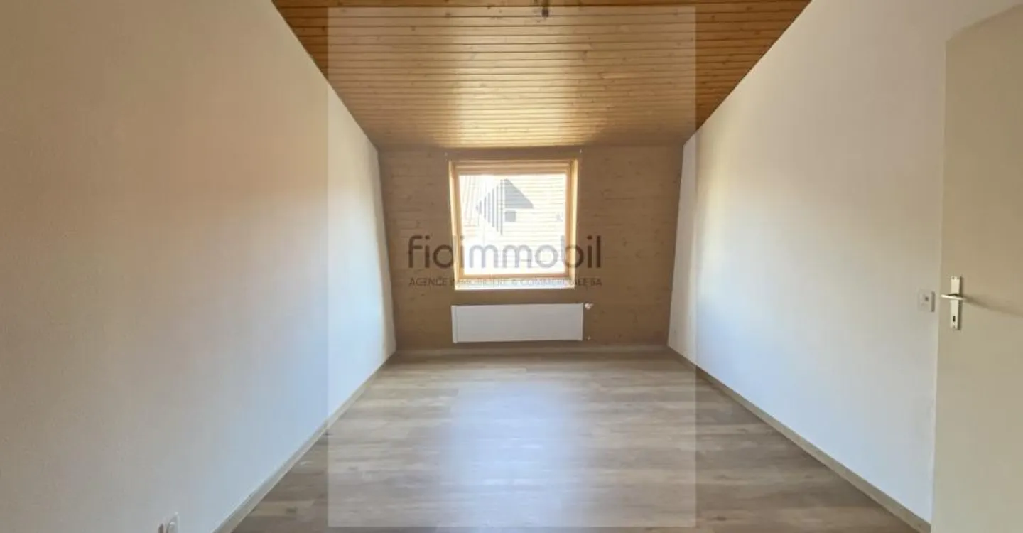 Attique rénové à La Chaux-de-Fonds - Photo 11 sur 13