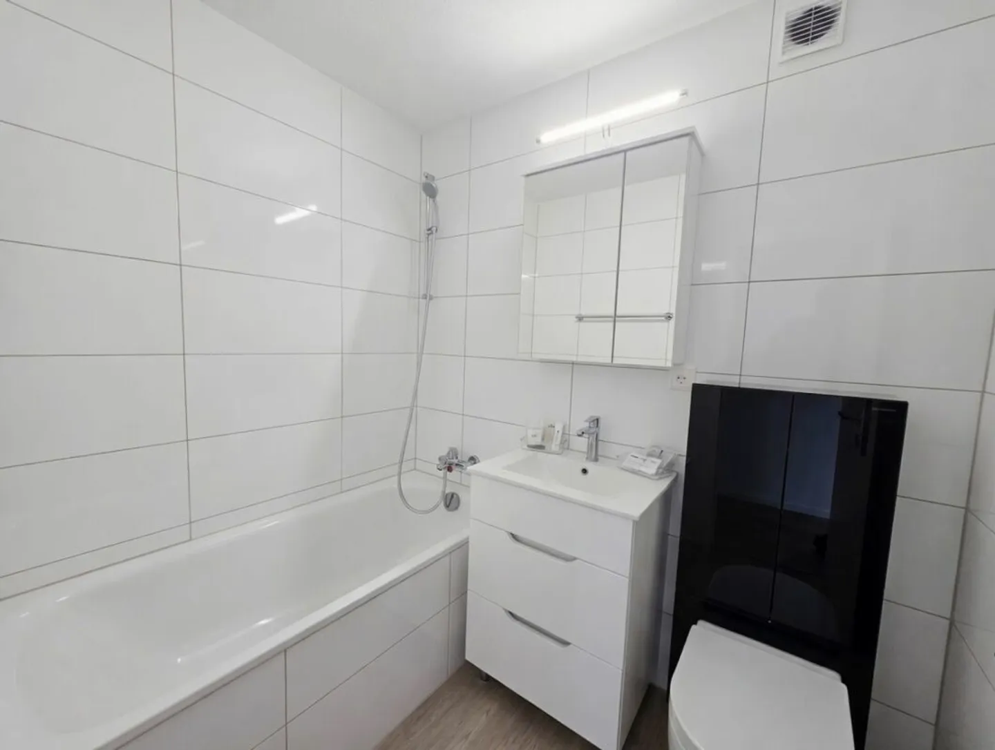 Charmante 2.5-Zimmer-Wohnung - Foto 3 von 4