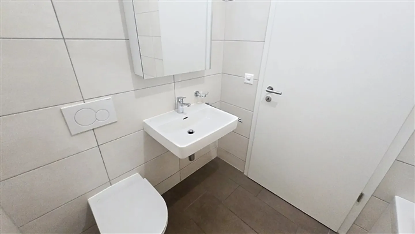 Geräumige Wohnung in Sion - Foto 7 von 8