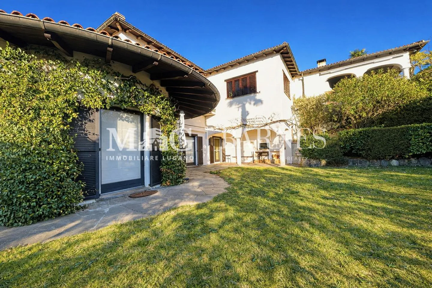 Appartamento elegante con giardino - Foto 1 di 9