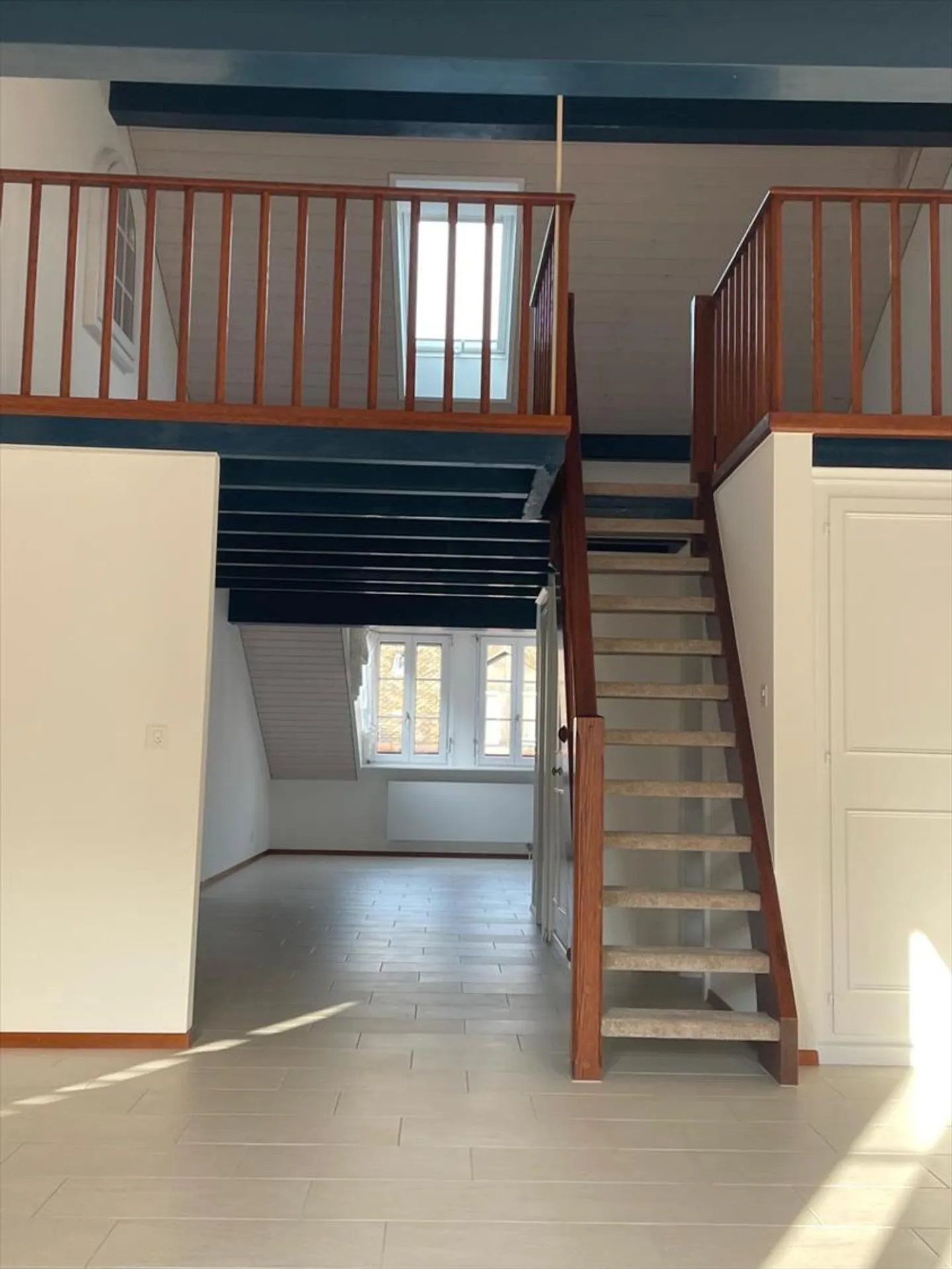 Appartamento affascinante nel cuore della Grand-Rue e a due passi dal lago - Foto 9 di 11