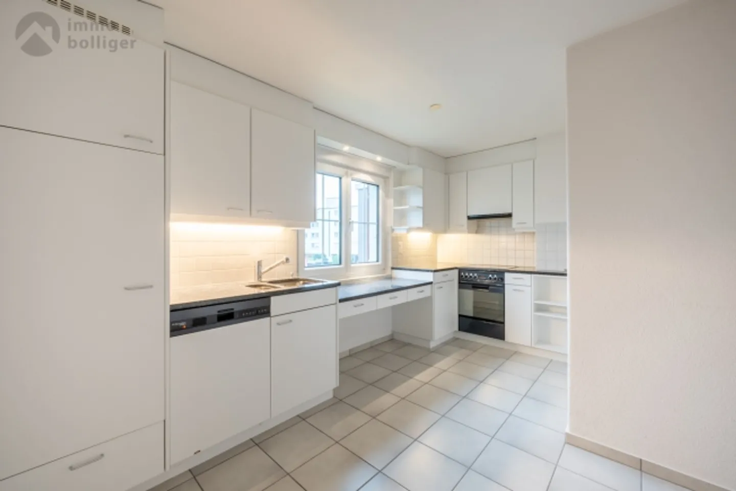 Charmantes Zweifamilienhaus Nähe Bahnhof - Foto 6 von 13