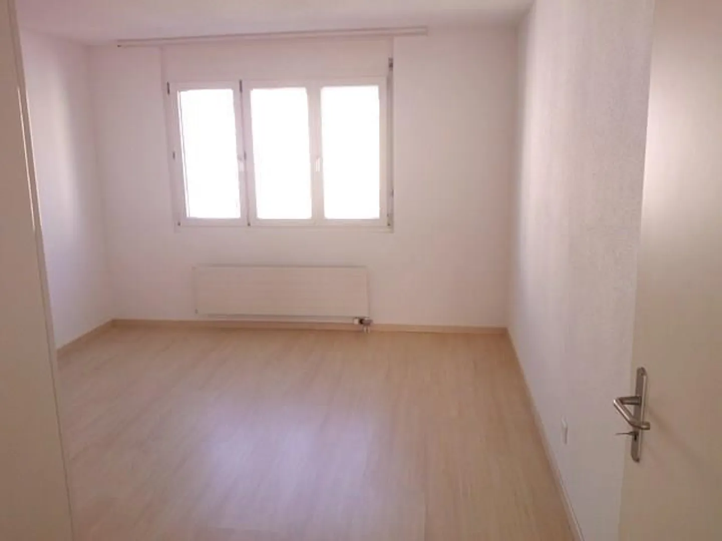Lumineux / Central / Saisissez l'opportunité de cet appartement - Photo 6 sur 8