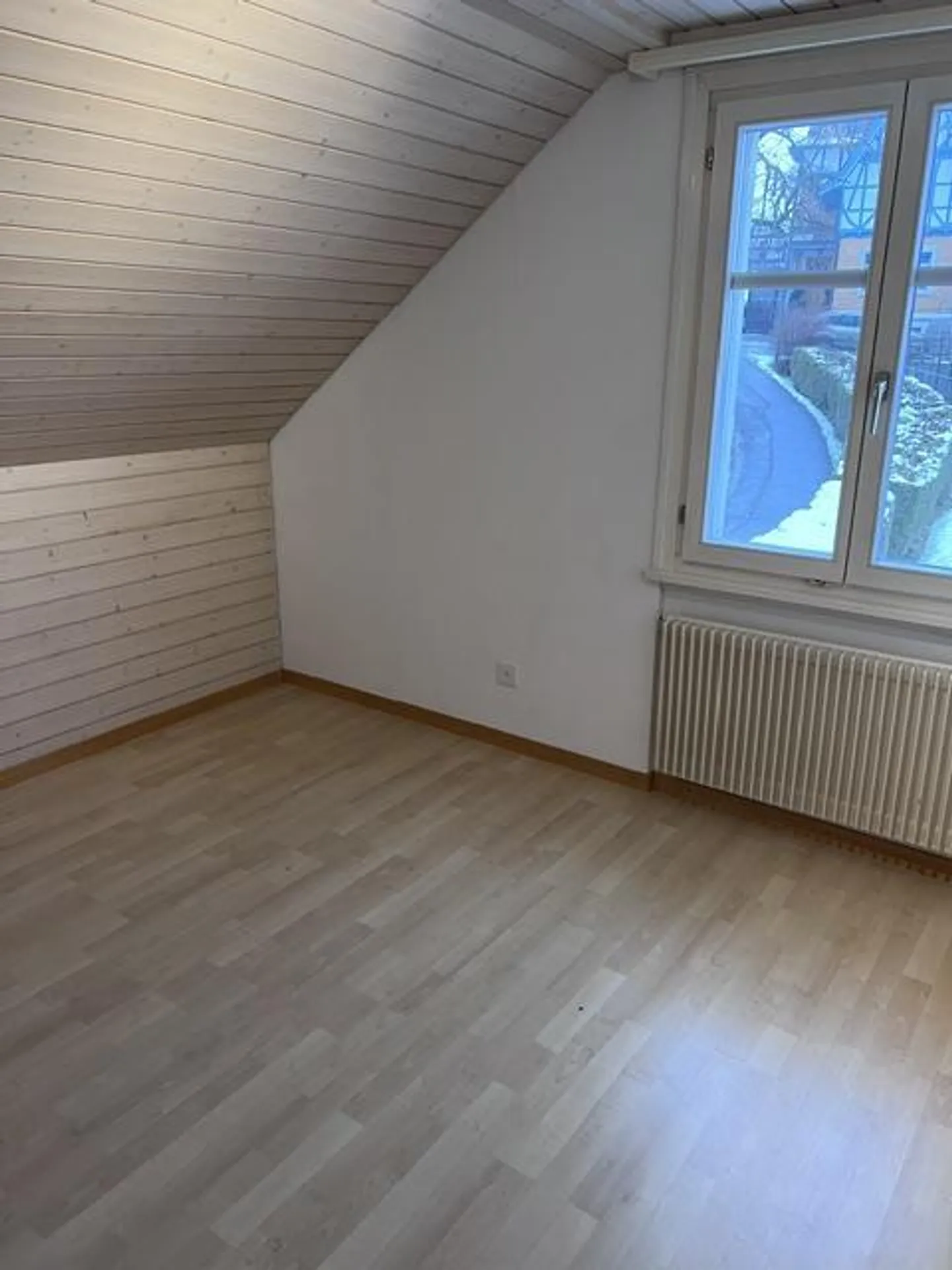 Charmante 2.5-Zimmer Wohnung - Foto 3 von 6
