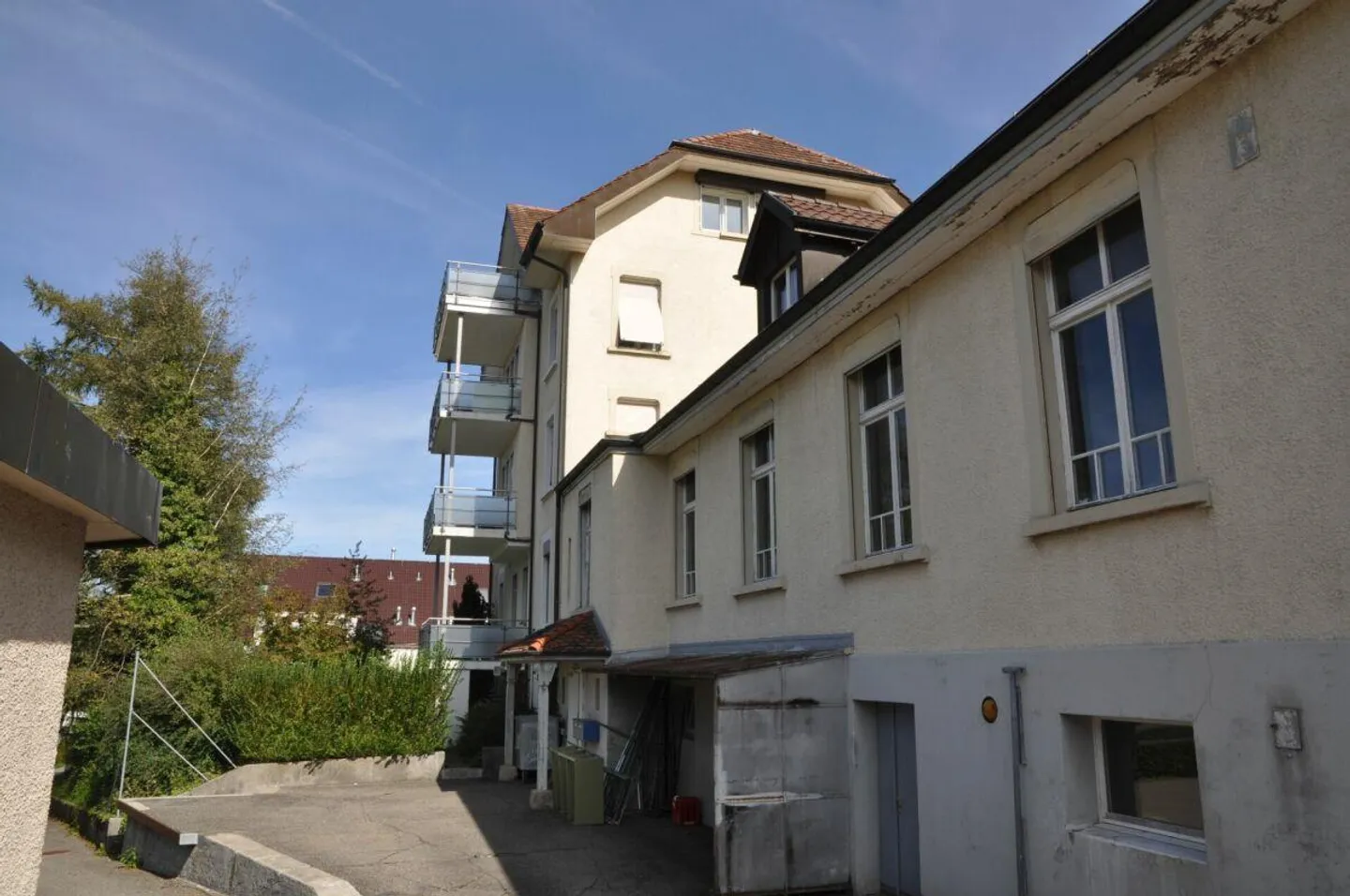 Charming 4.5 Room Apartment in Bruggen - Photo 8 of 9