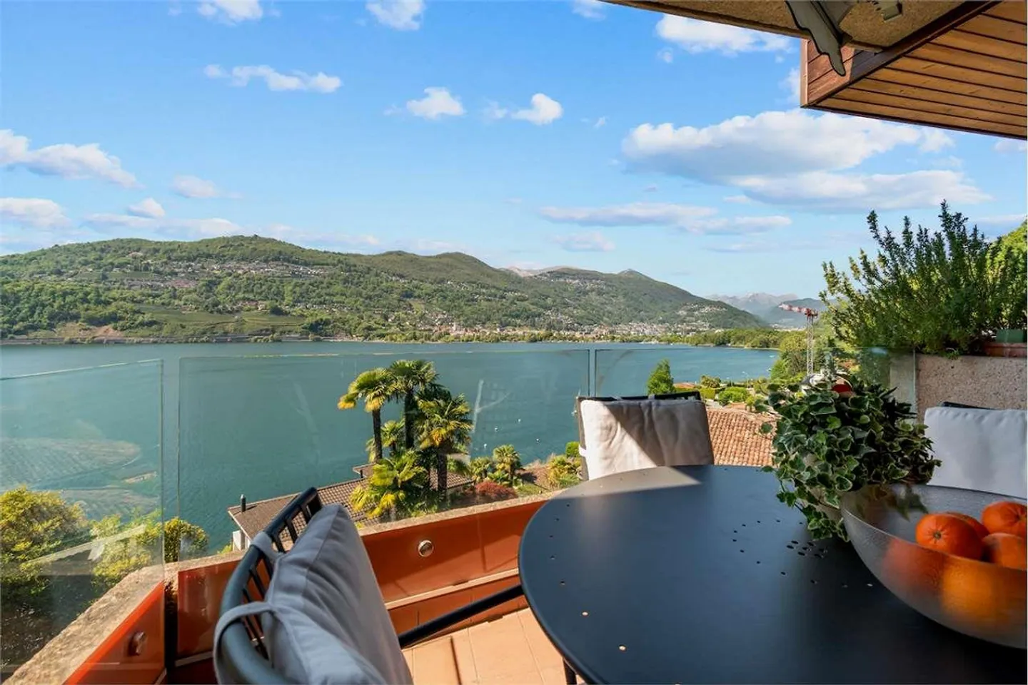Villa exclusive avec vue sur le lac, piscine et darsena - Photo 8 sur 13