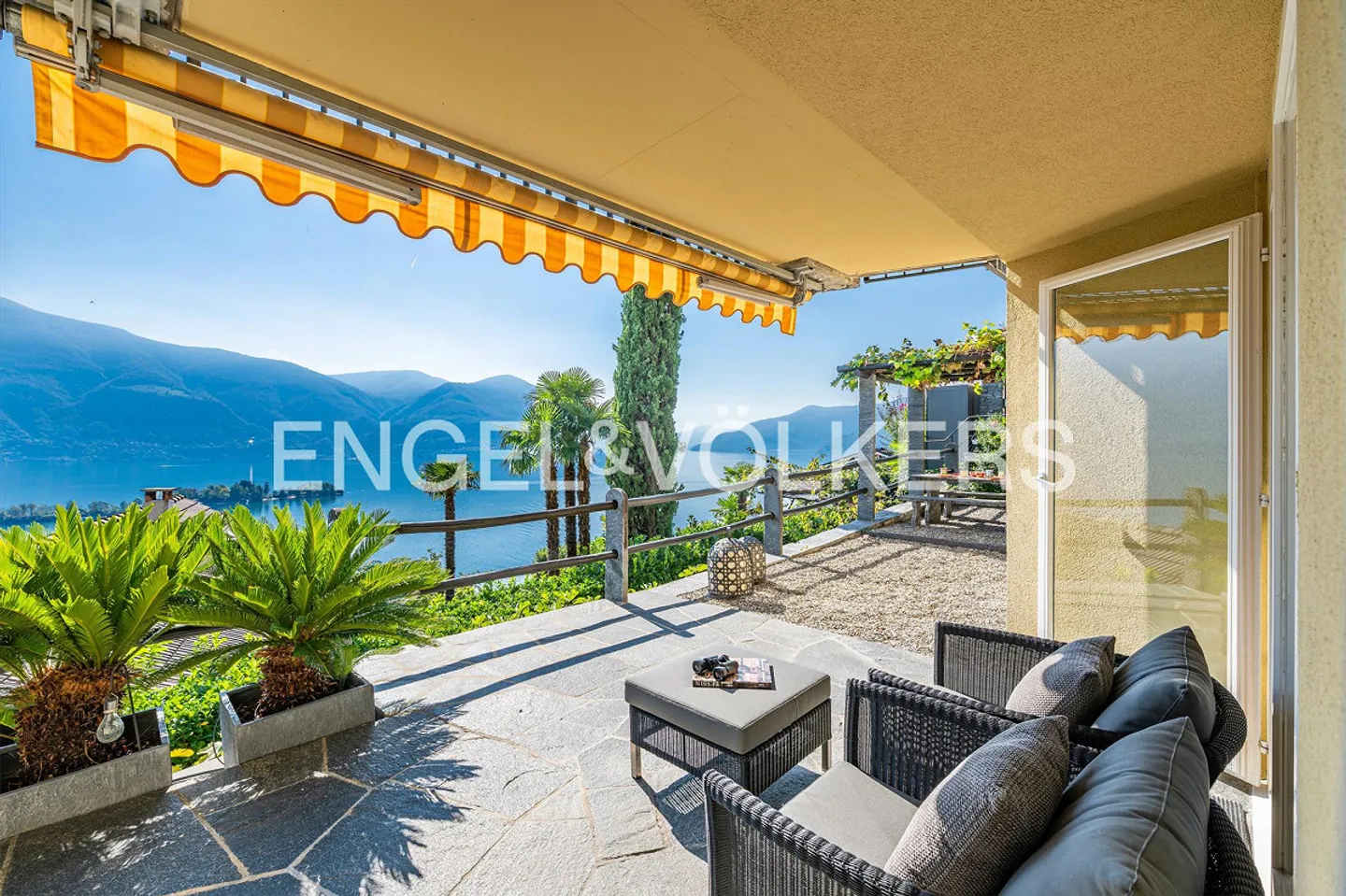 Hidden Paradise at Lake Maggiore (48) - Photo 1 of 12