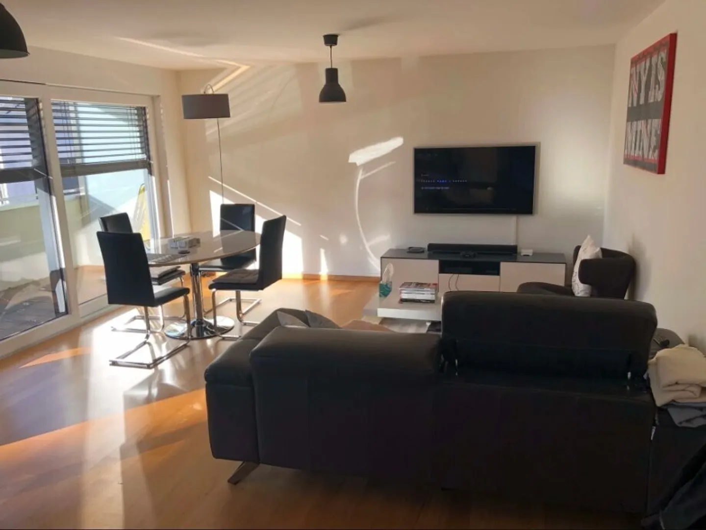 Magnifique appartement moderne avec dressing et 2 balcons - Photo 2 sur 9