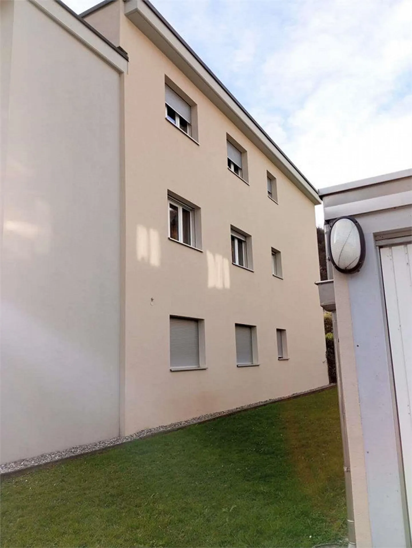 APPARTEMENT LUMINEUX DE 4,5 PIÈCES À BARBENGO-LUGANO - Photo 12 sur 13