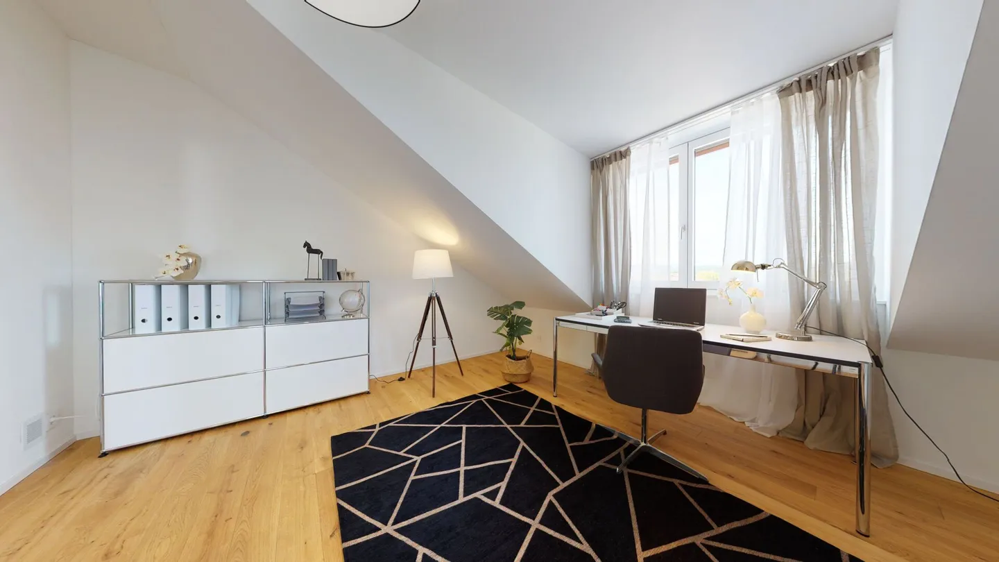 Einzigartige Dachgeschosswohnung im Eigentumsstandard - Foto 9 di 12