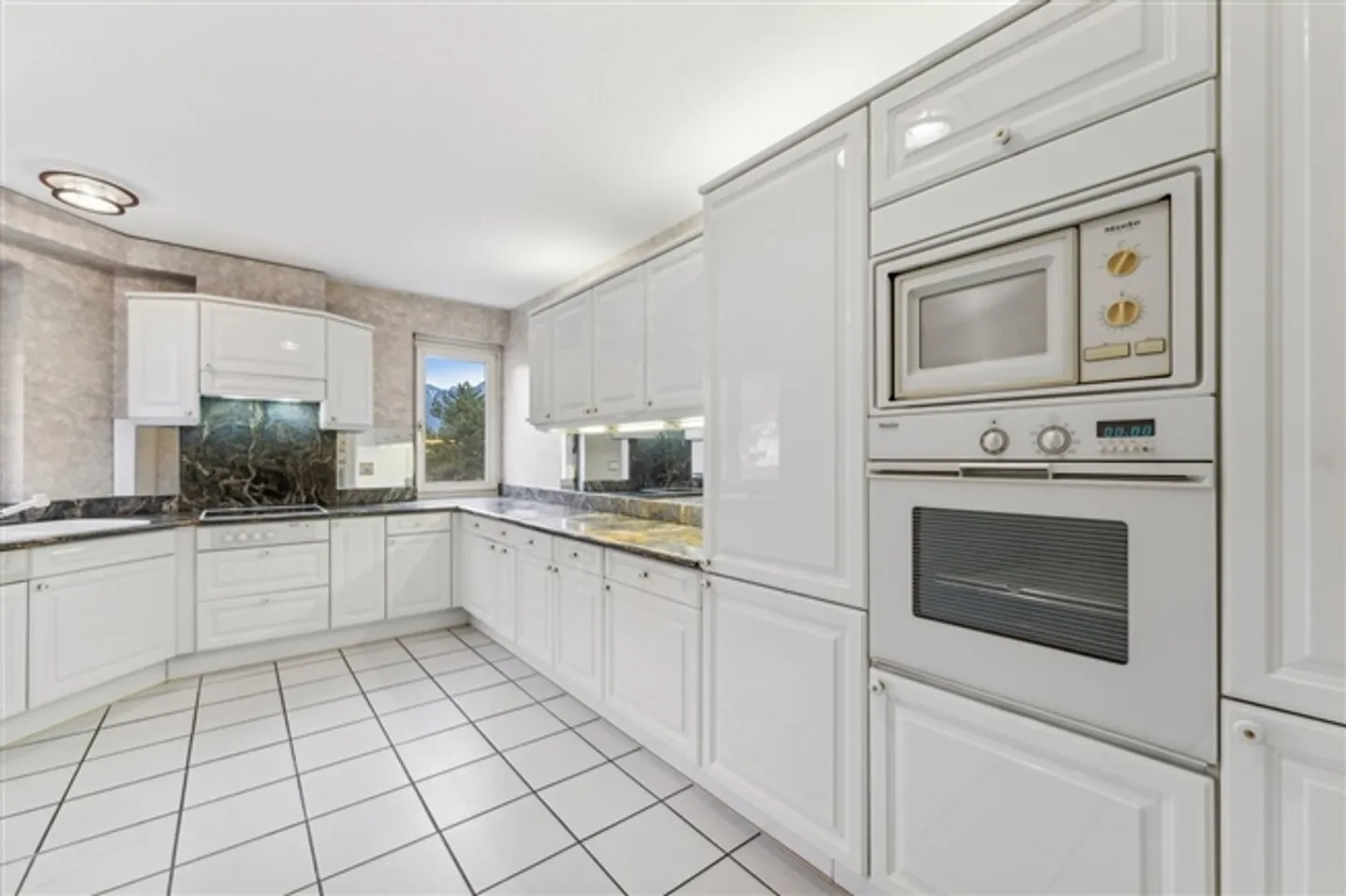 Stupenda maisonette, direttamente sull'acqua a Villeneuve - Foto 5 di 13