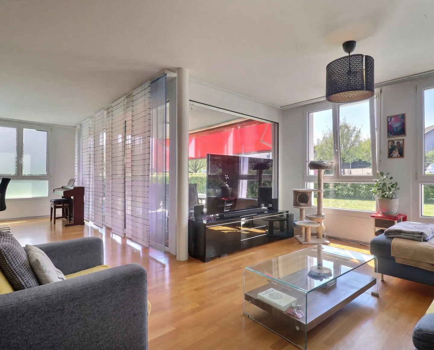 4-Zimmer-Wohnung im Erdgeschoss mit Terrasse und Garten - Foto 2 von 13