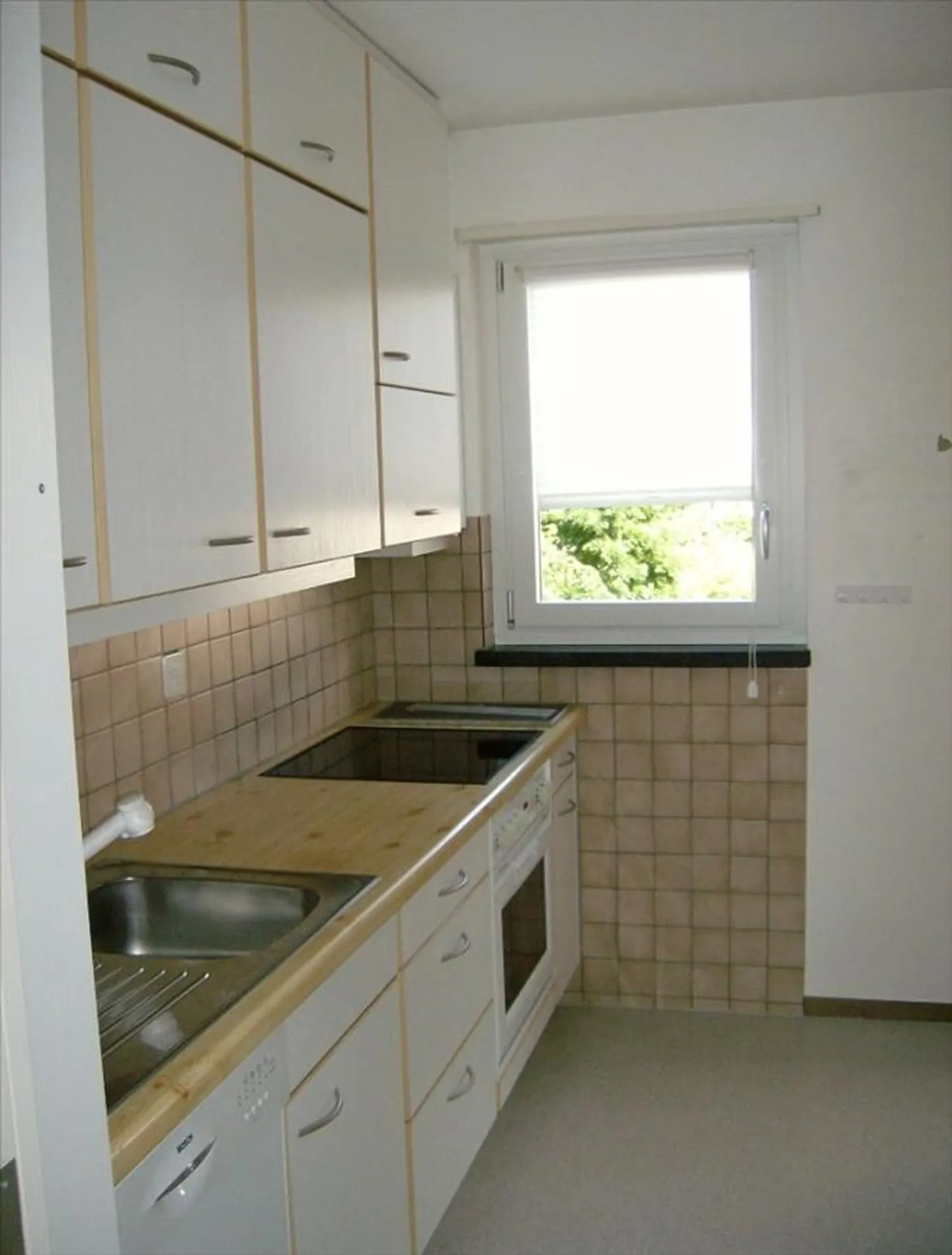 Here ends your apartment search! - Photo 3 of 5