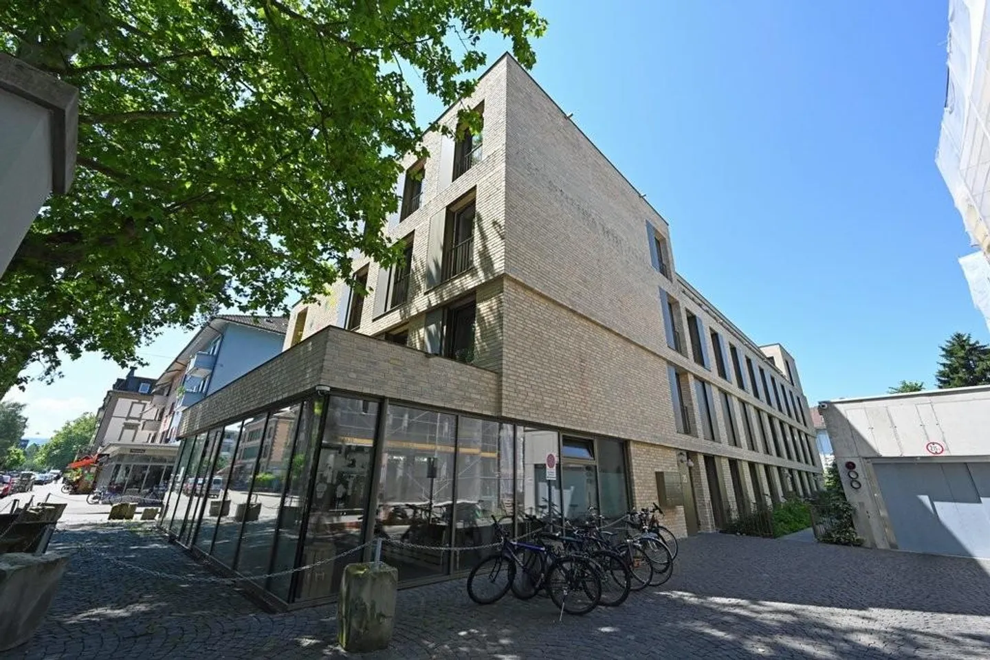 Einstellplatz in der Lorraine! - Foto 1 von 2